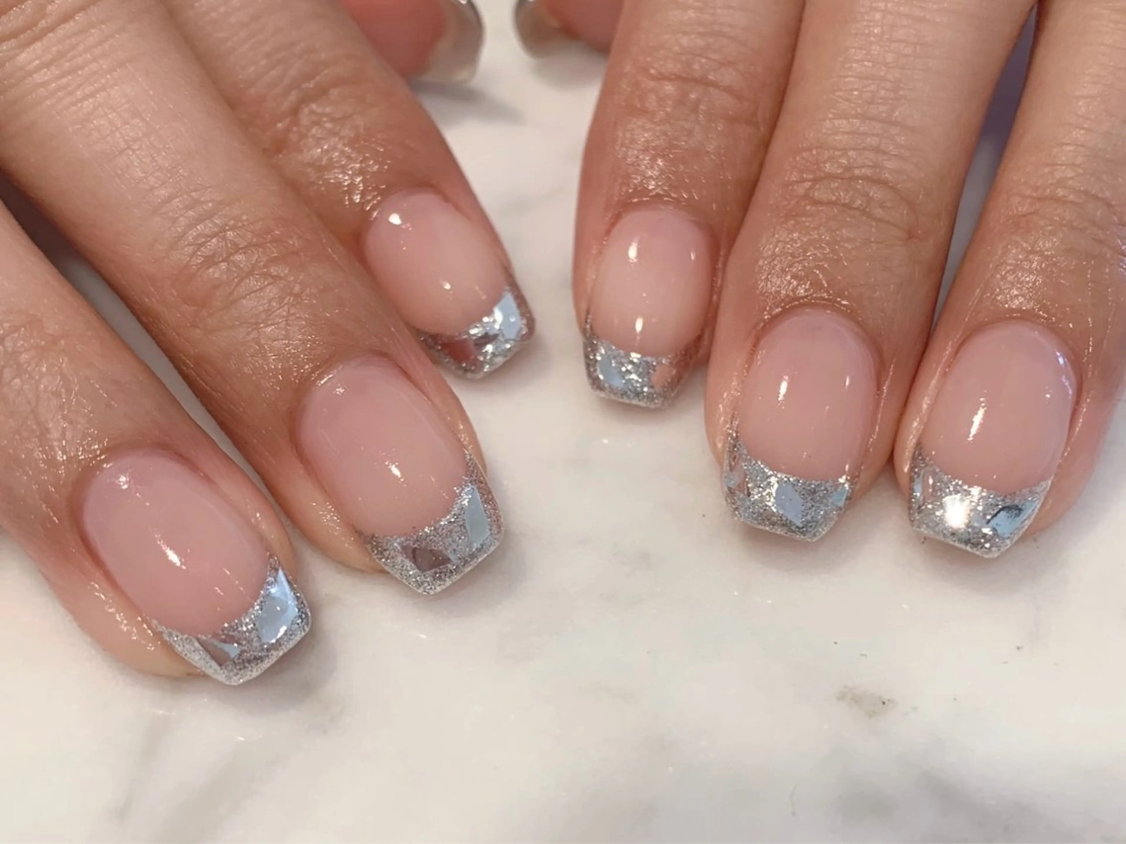 ネイル フレンチネイル ガラスフレンチ A.r.s nail所属・A.r.s. nailのマツエク・マツパデザイン