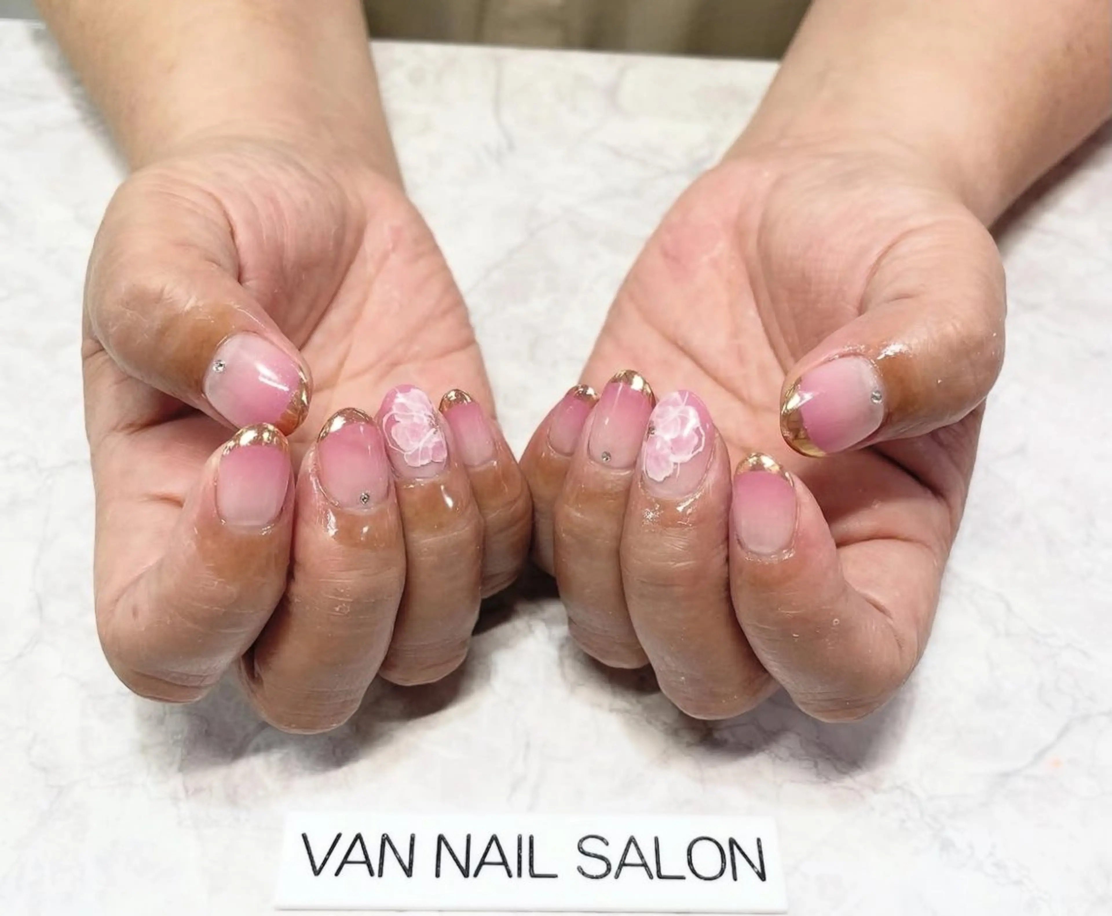 ネイル ハンドネイル Van Nail Salonのネイルデザイン