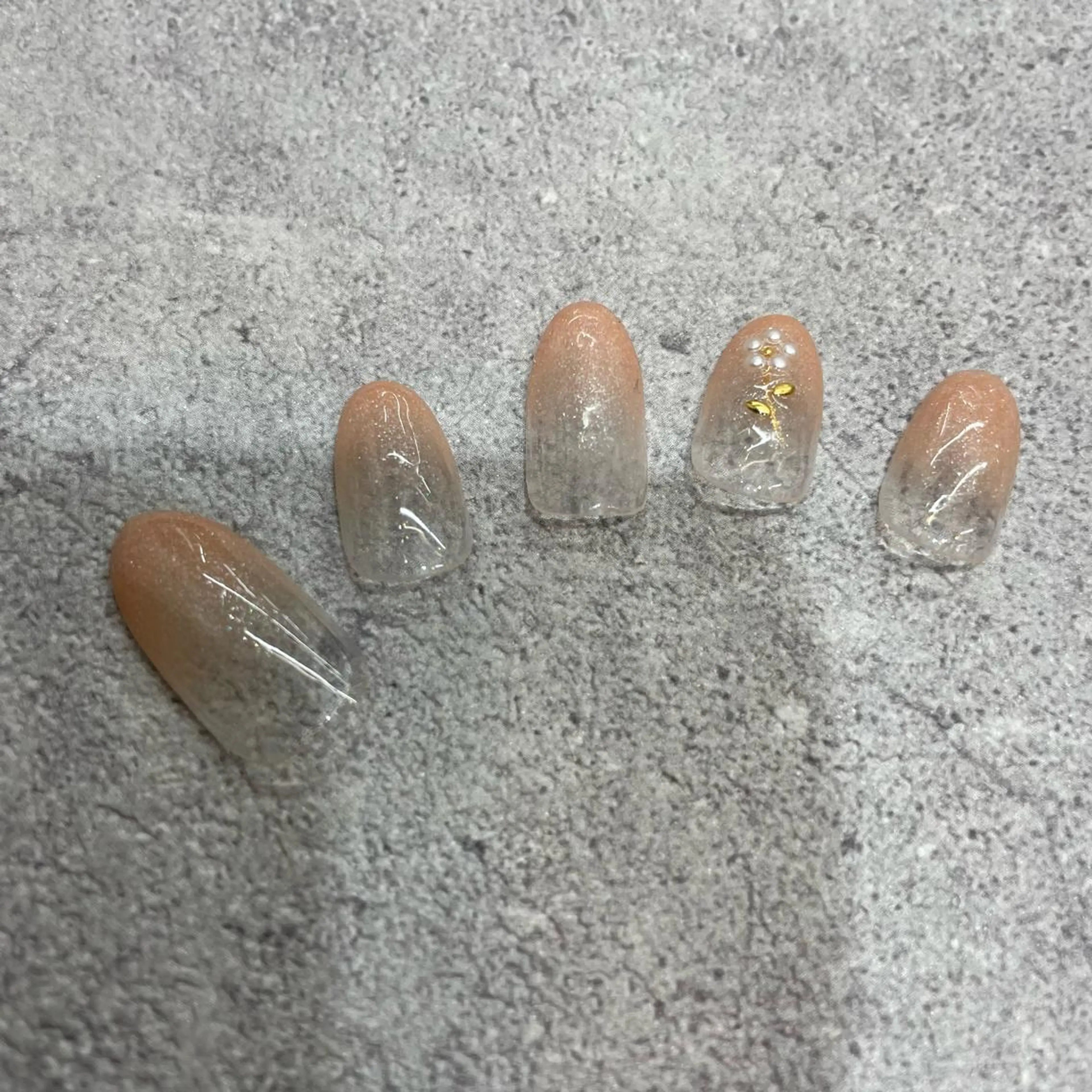 ネイル 東京ネイルアカデミー所属・Hitomi .Oのネイルデザイン