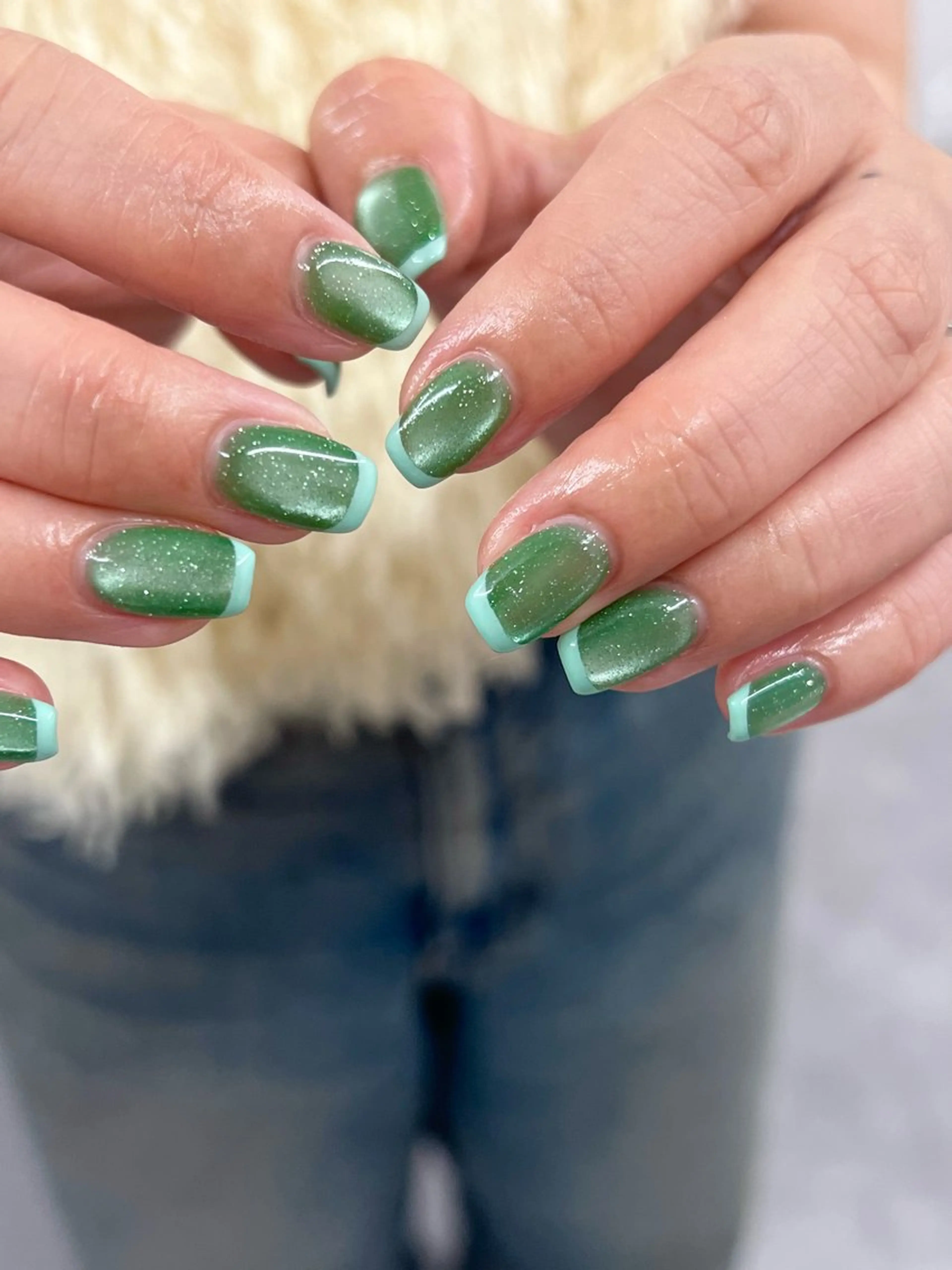 ネイル フレンチネイル ジェルネイル グリーン マグネットネイル ニュアンスネイル ハンドネイル ハンドケア Bana_ Nailのネイルデザイン