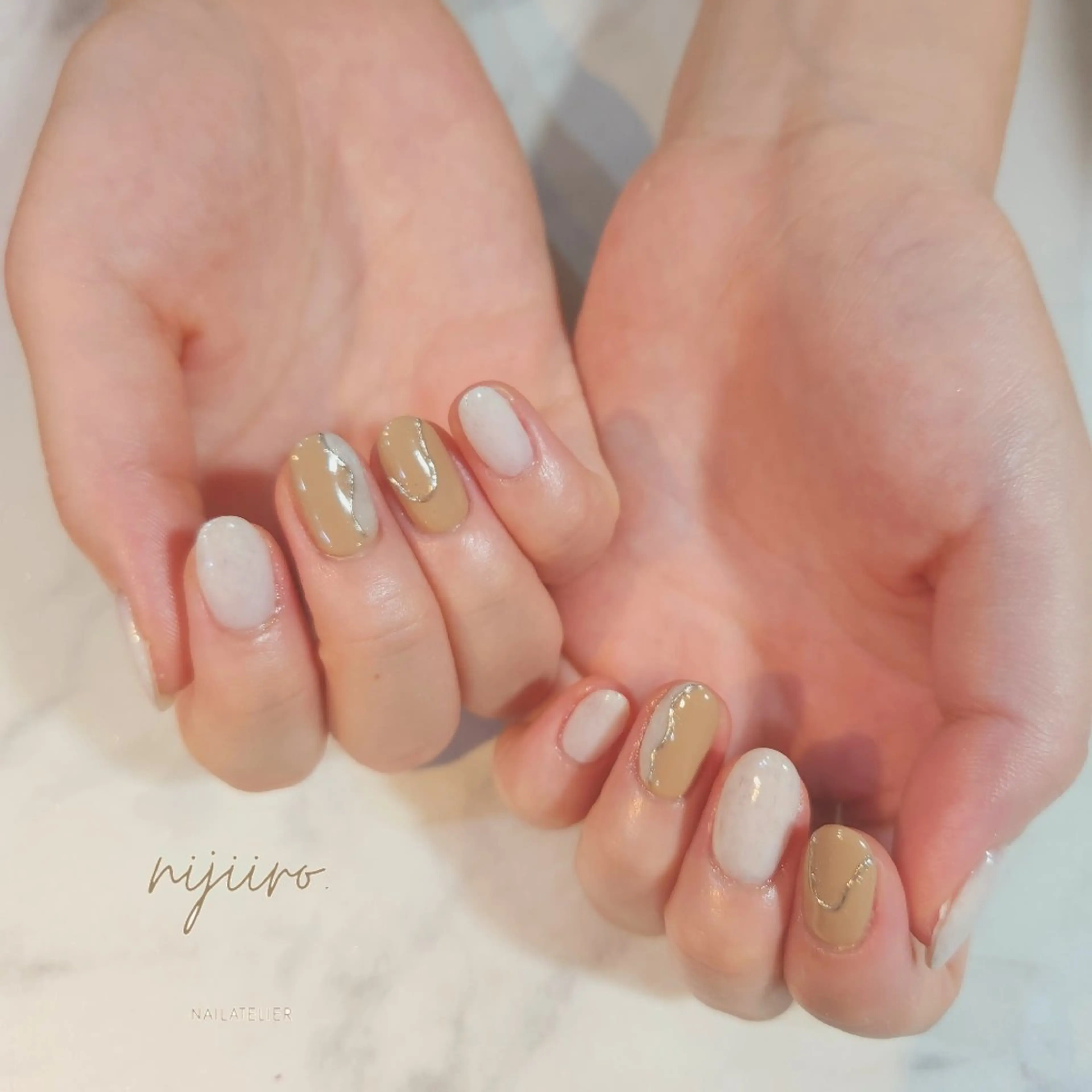 ネイル ハンドネイル nailatelier nijiiro.所属・nijiiro🌈 サトウのネイルデザイン