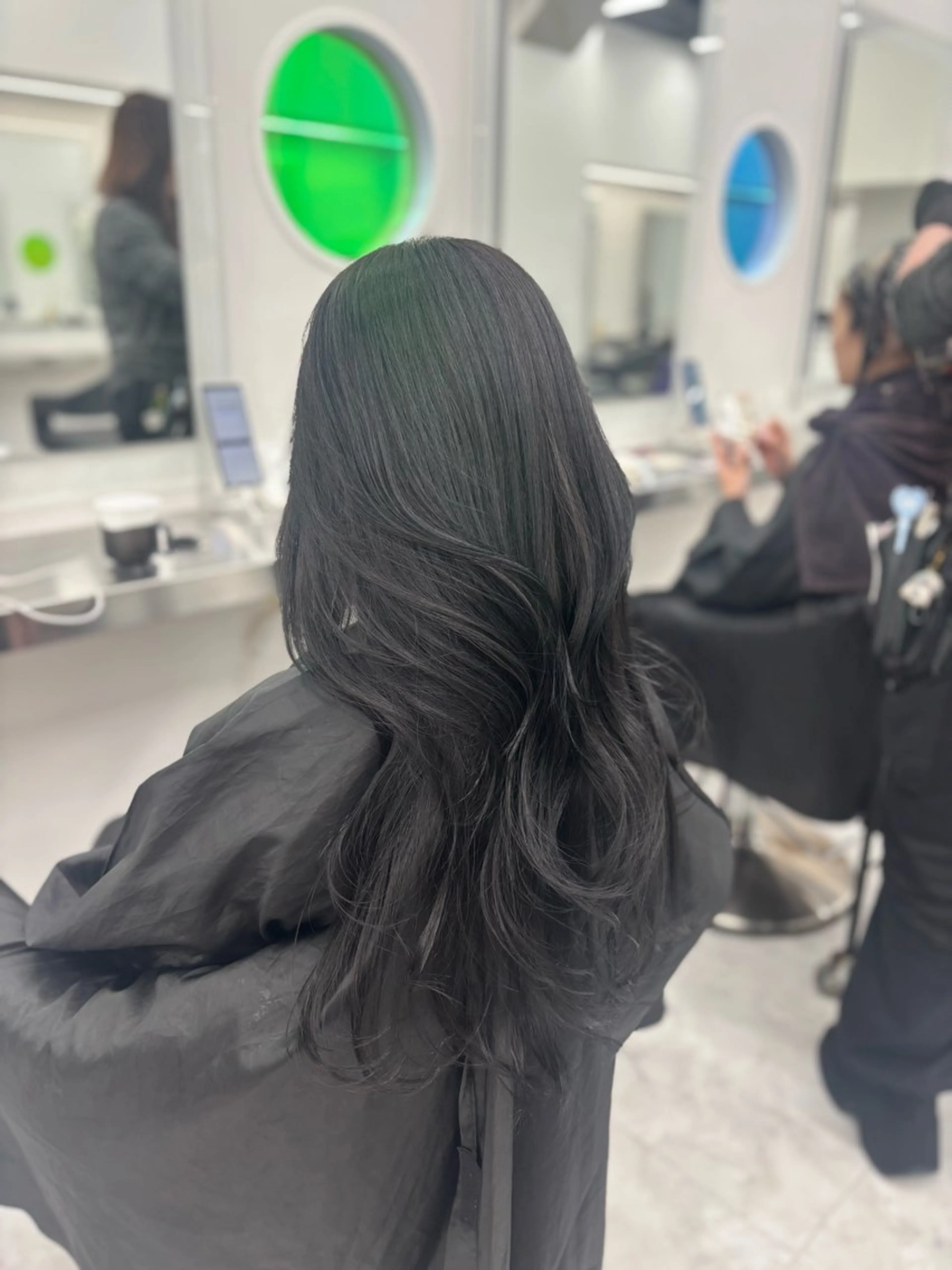 ロング カラー ヘアカラー 韓国風暗髪ヘア🤍 🫧MIREIのヘアスタイル