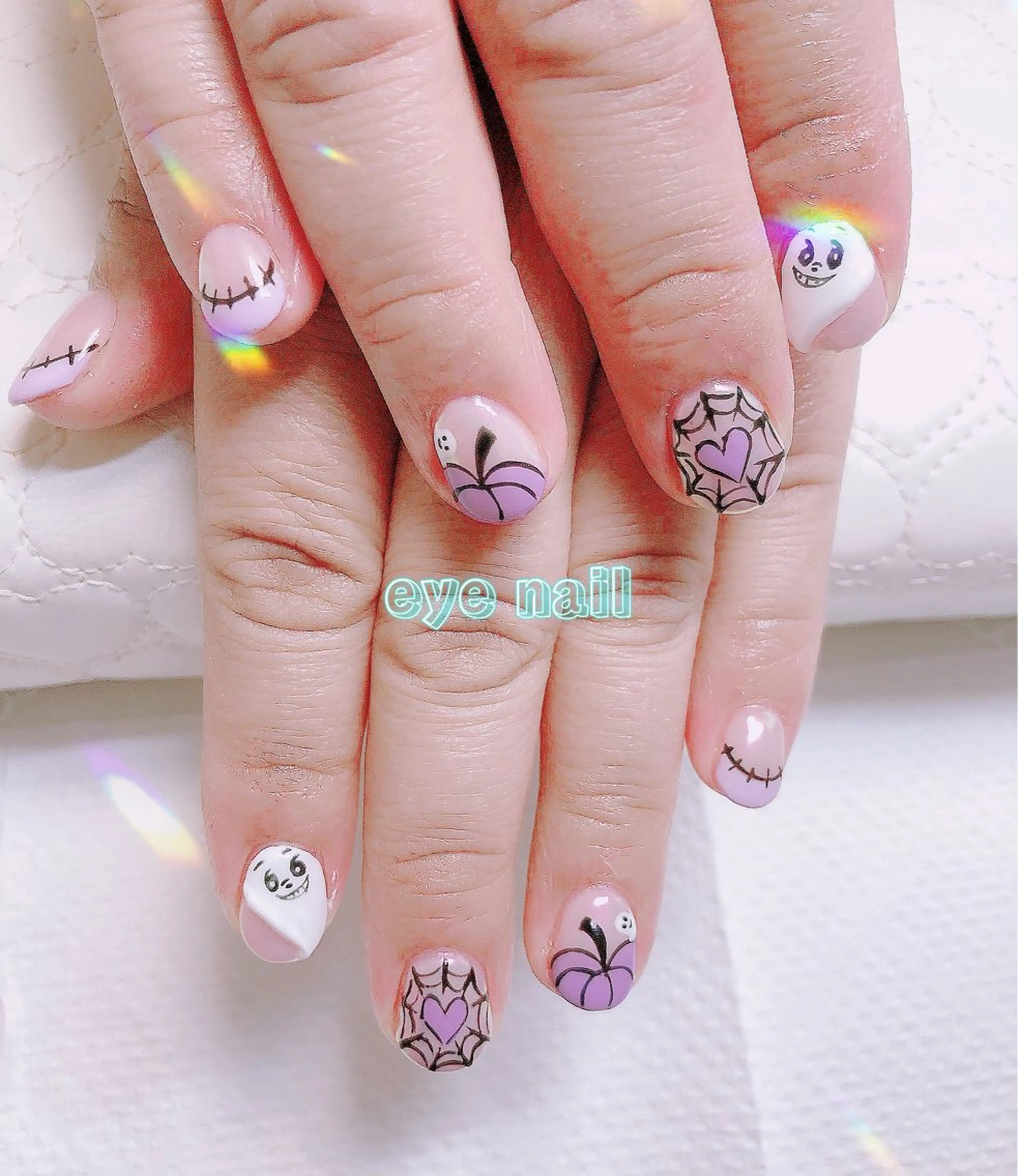 ネイル アートネイル オーロラネイル グリーン ハロウィン ピンク ハンドネイル Eye nailのネイルデザイン