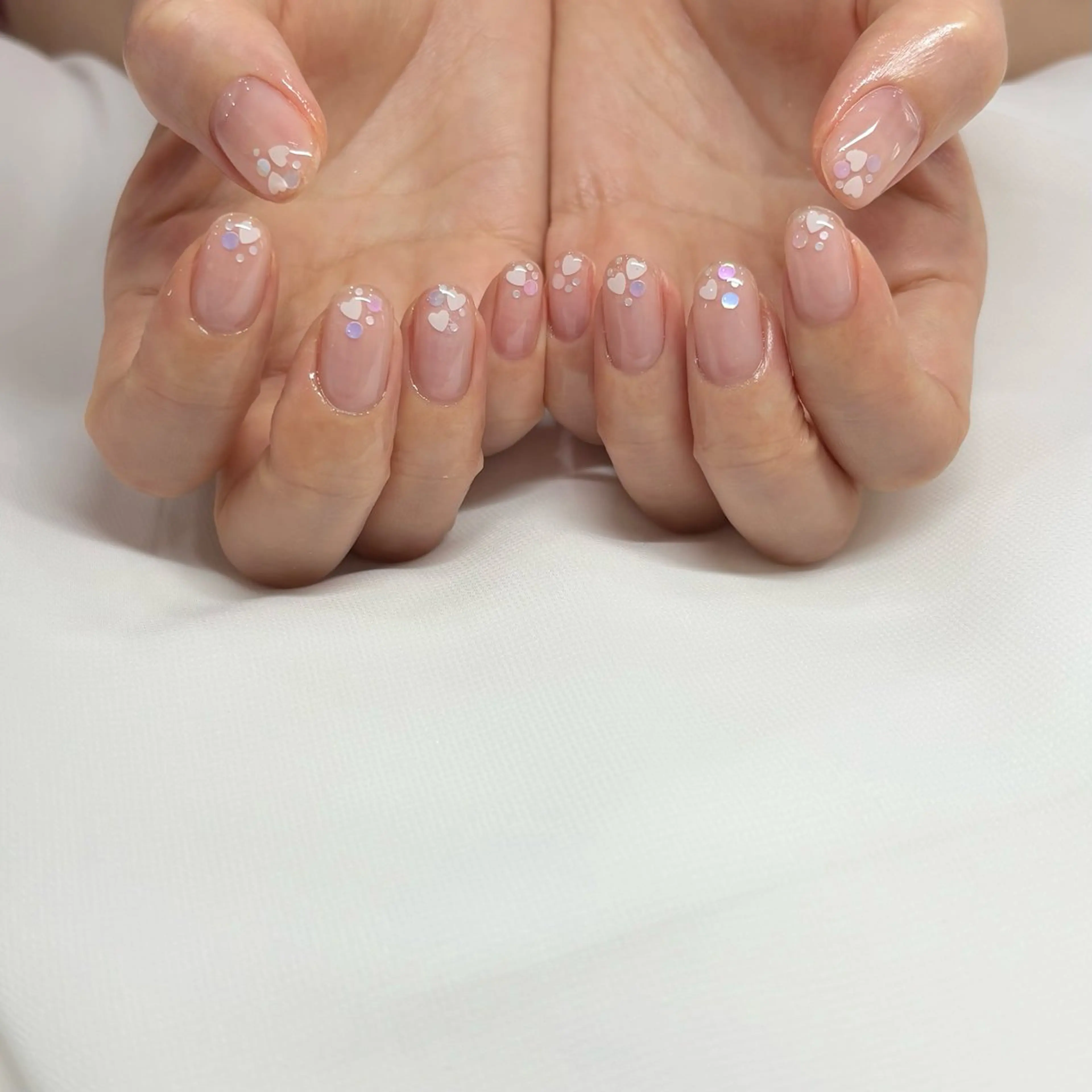 ネイル パラジェルサロン 大人女性が通うサロンのネイルデザイン