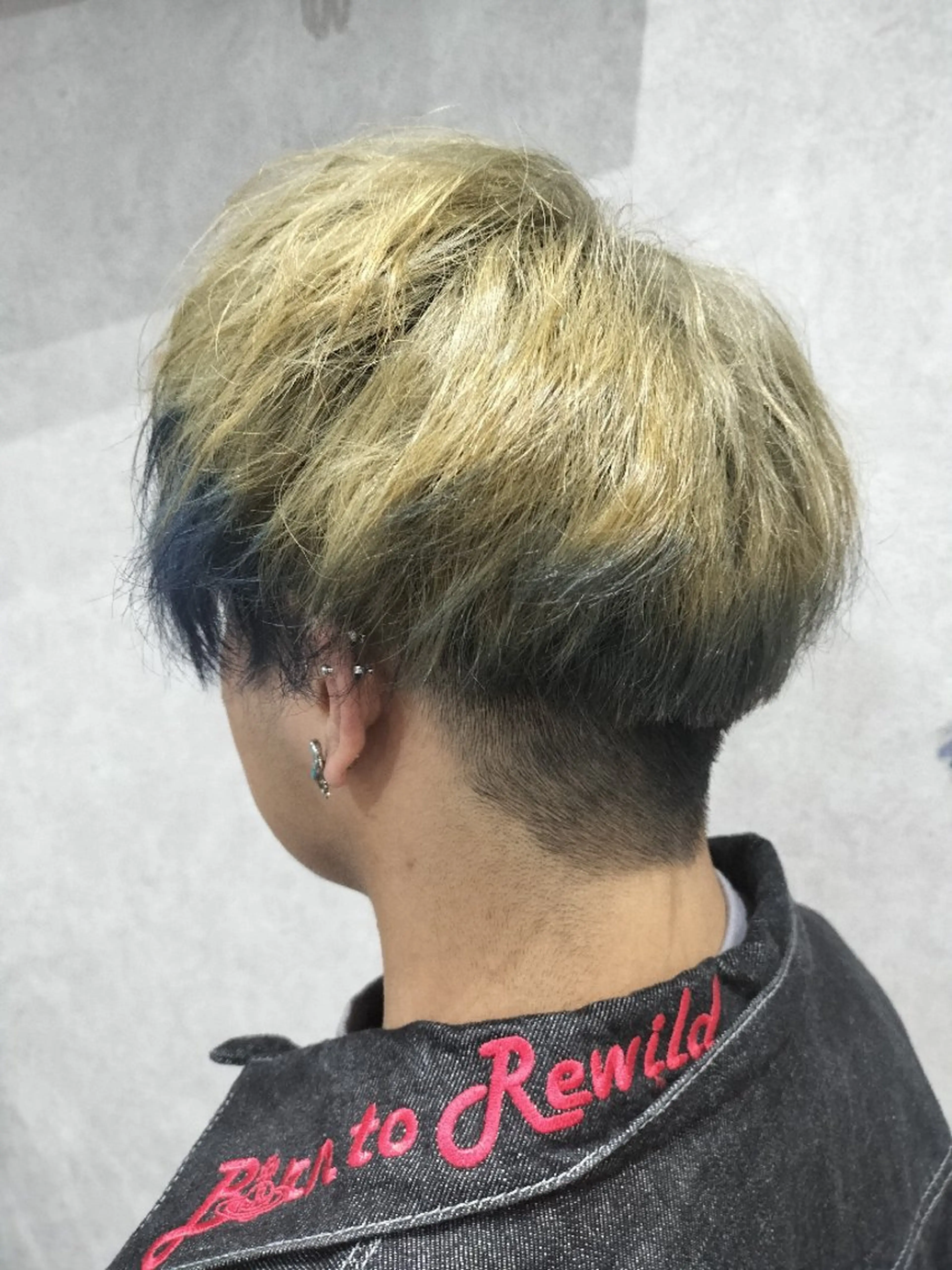 カット & インナーブリーチ & カラー & 2StepTrの写真