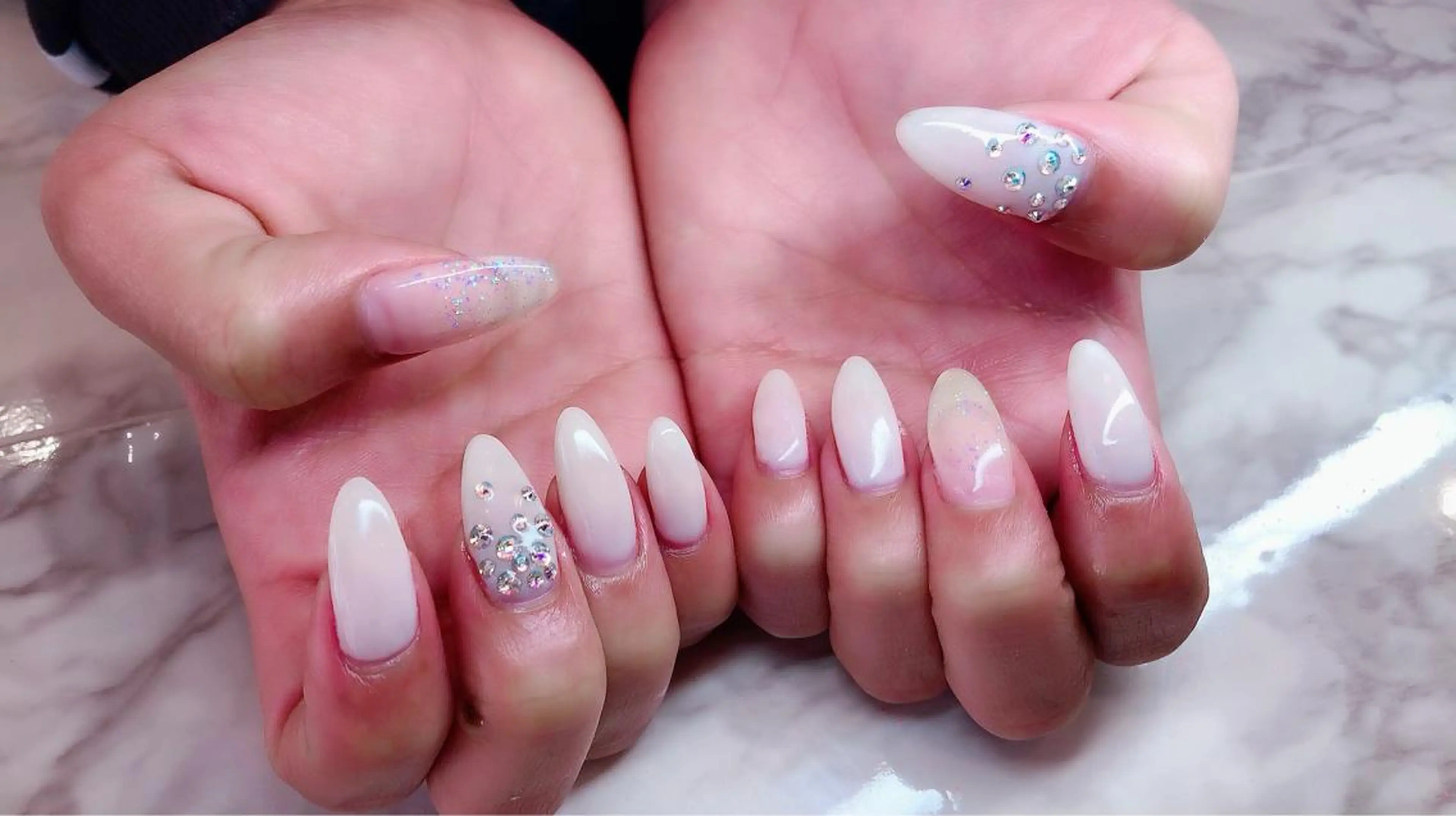 ネイル noix nail &eyeのネイルデザイン