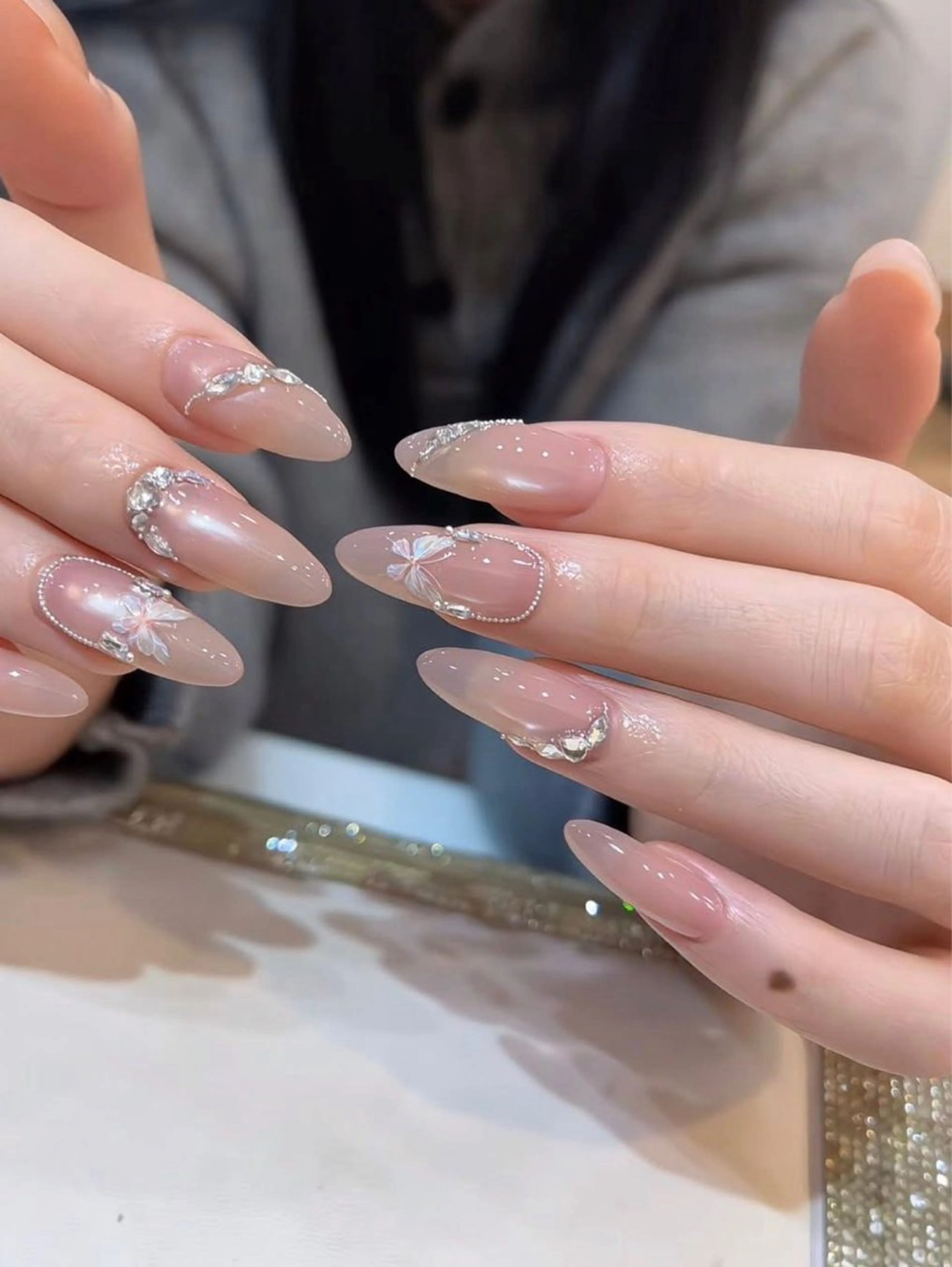 ネイル ハンドネイル T-lee Nailsalonのネイルデザイン