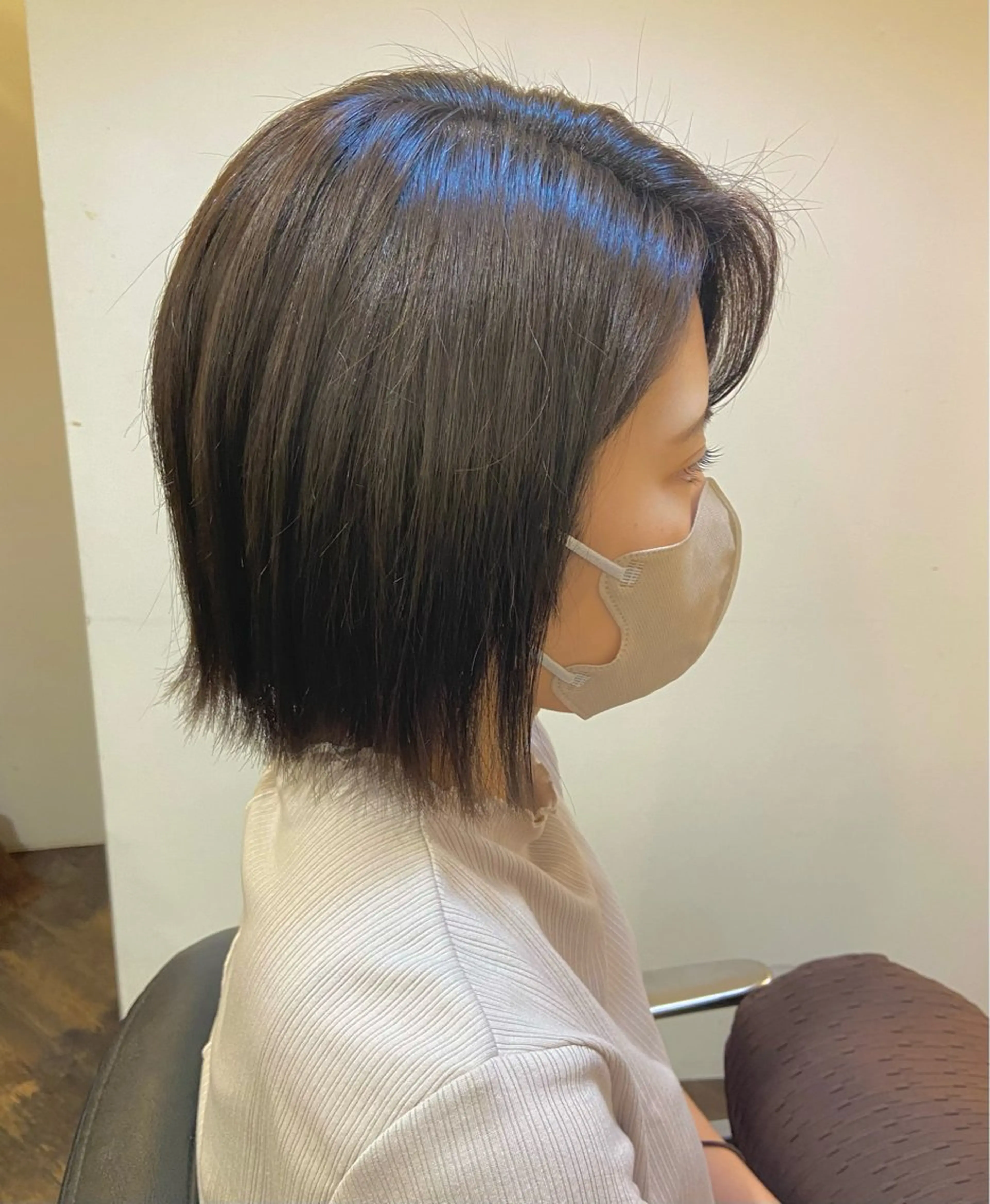 ミディアム カラー アッシュ アッシュグレー niro 🌱カットモデル募集のヘアスタイル