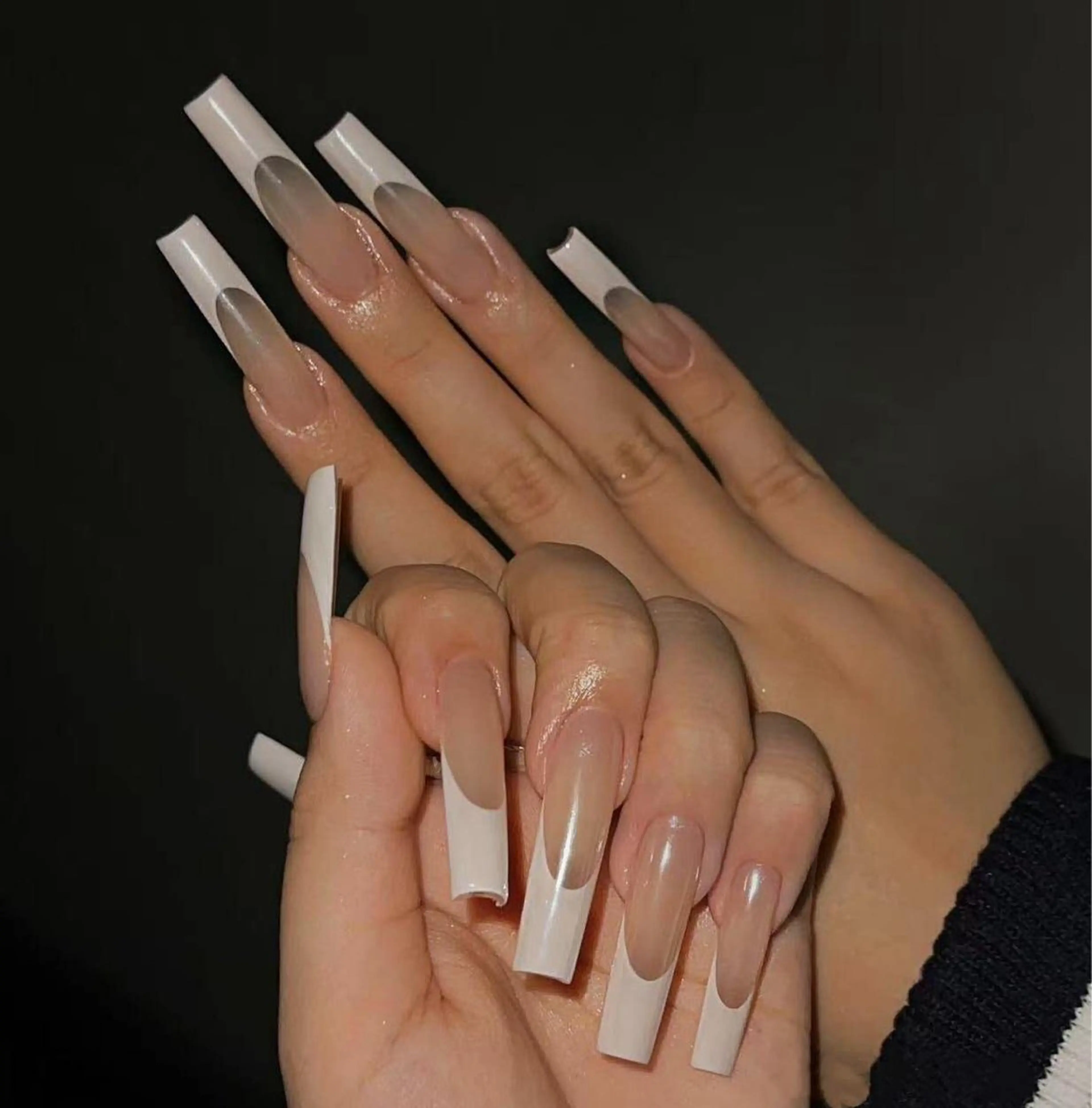 ネイル オーロラネイル フラワーネイル フットネイル フレンチネイル ジェルネイル ハンドネイル 相沢 さやかのネイルデザイン