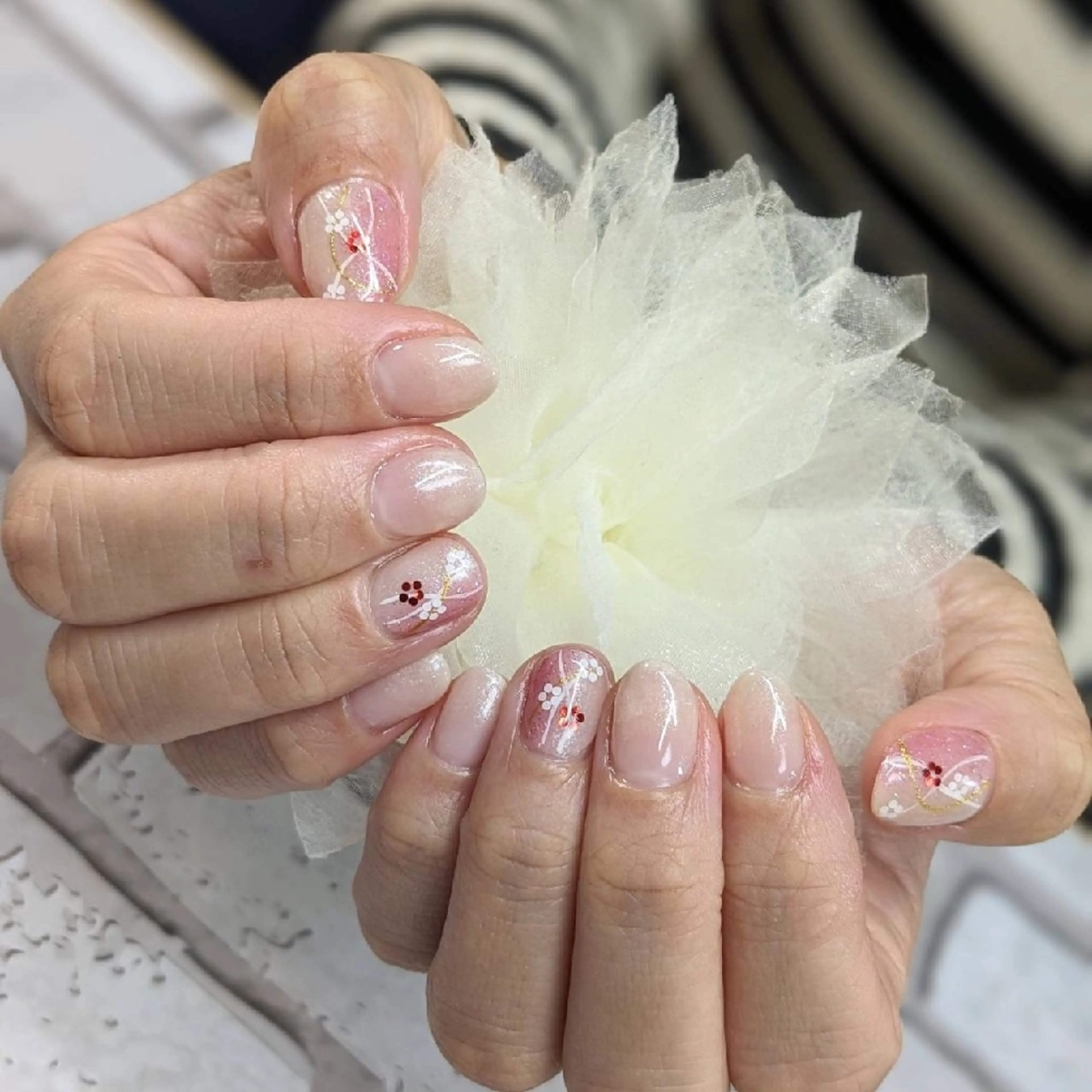 ネイル ハンドネイル ネイルサロンベルティ .keikoのネイルデザイン