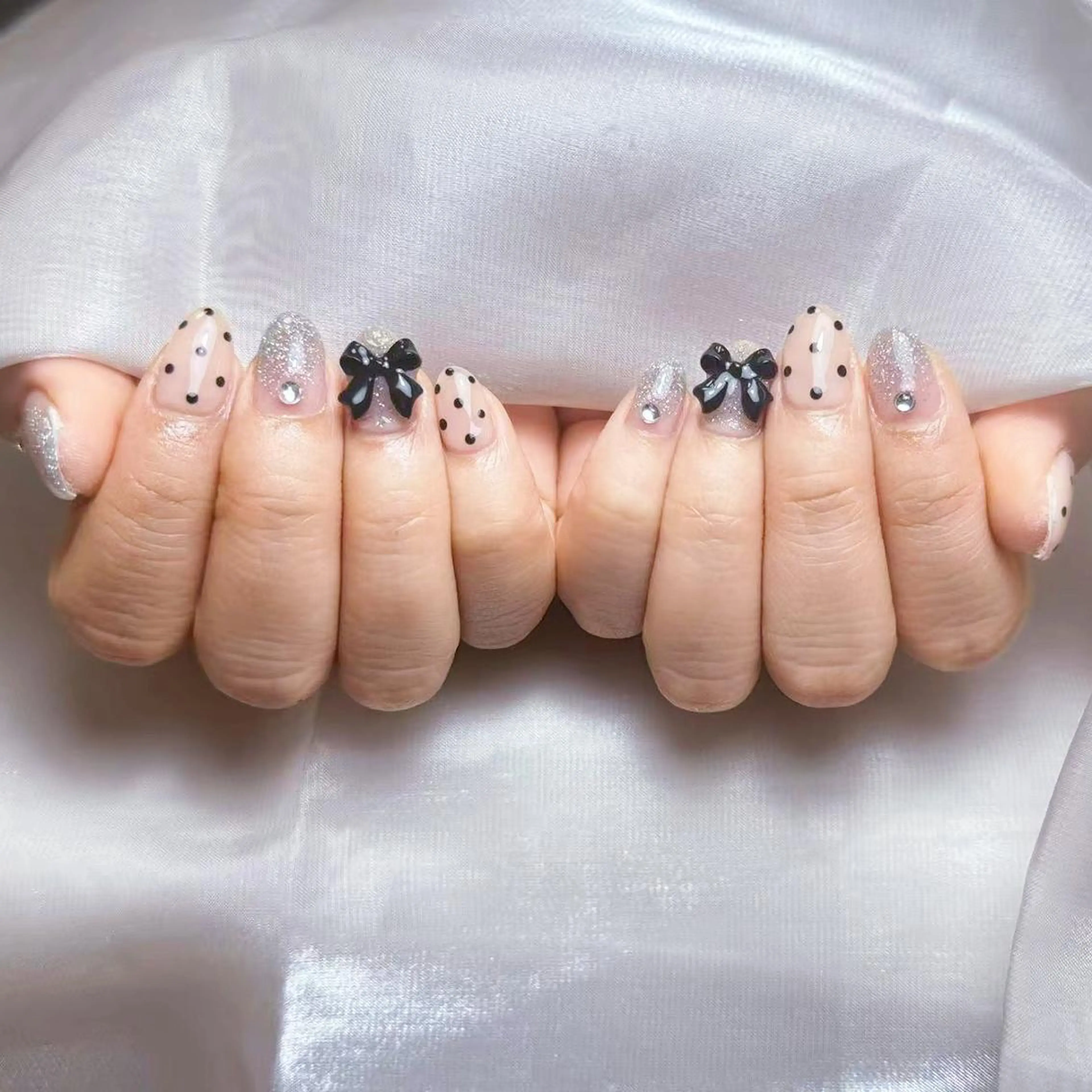 ネイル アートネイル オーロラネイル ガーリー キラキラネイル 韓国ネイル ハンドネイル Diamond NAIL✨のネイルデザイン