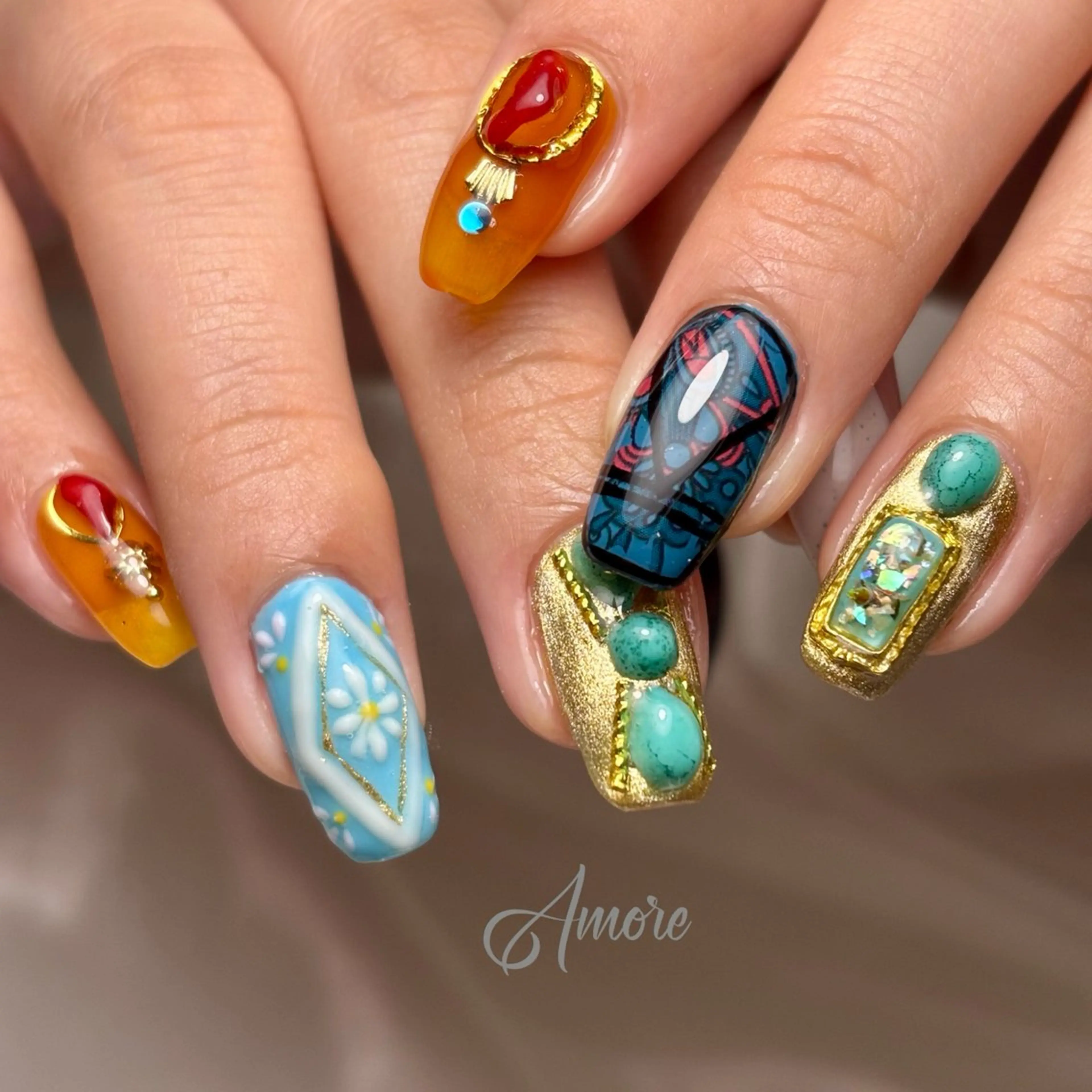 ネイル ジェルネイル キラキラネイル 韓国ネイル マグネットネイル パラジェル You kyehwaのネイルデザイン