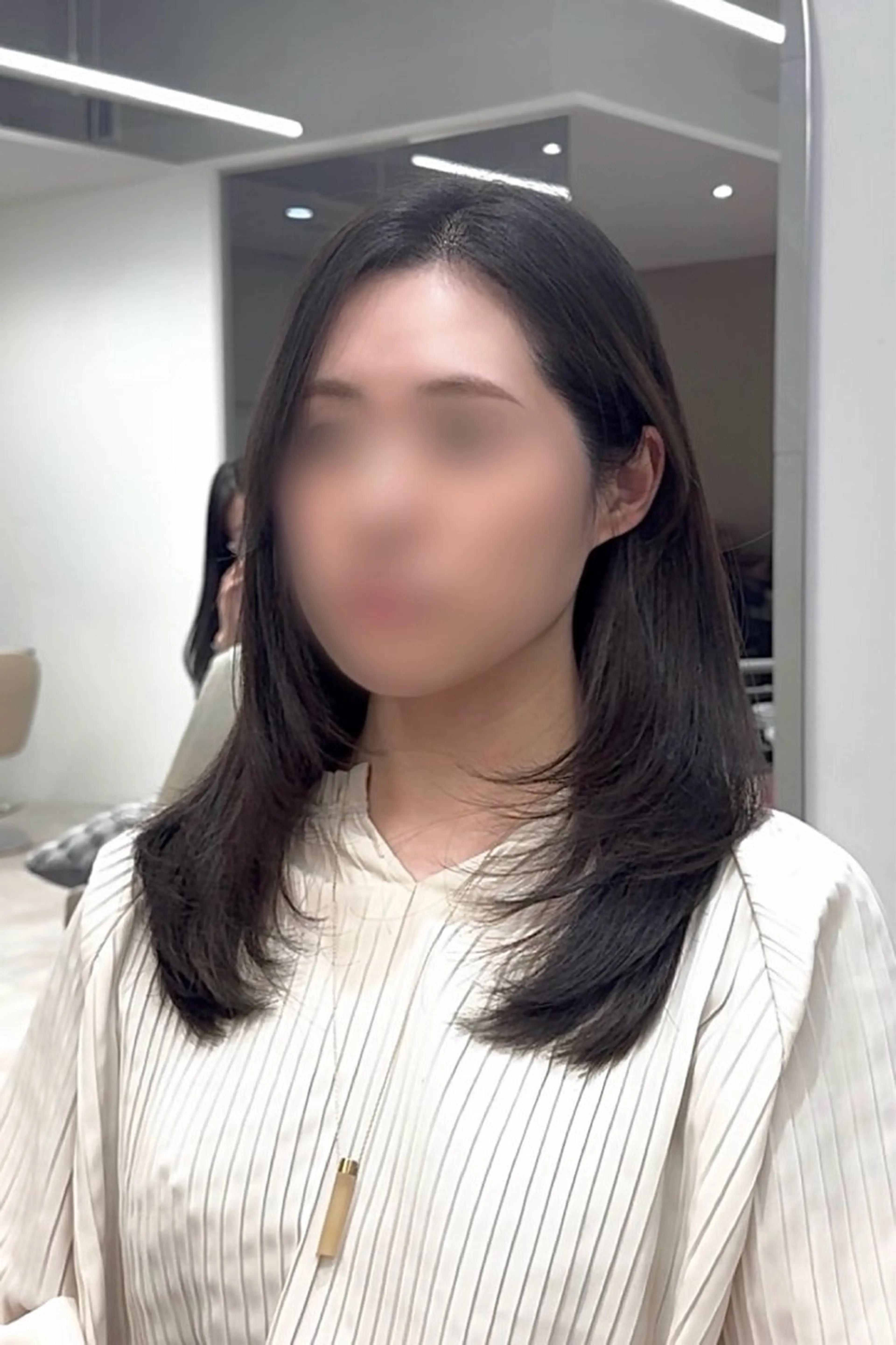 ミディアム カラー パーマ ヘアアレンジ カット ヘアカラー トリートメント ヘアセット パク・ボミン小野リエ 韓国ハーフ🦊のヘアスタイル