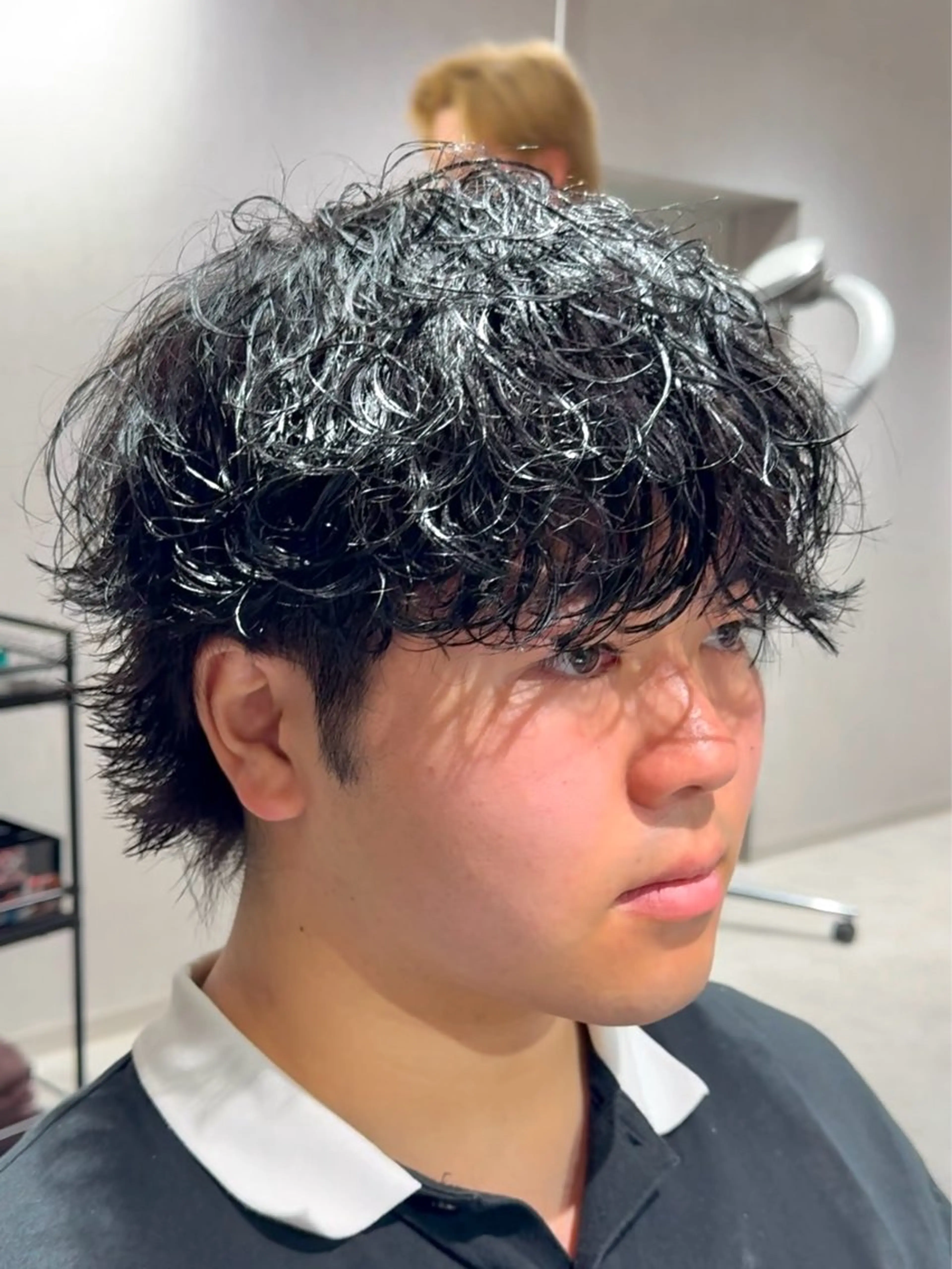 ショート パーマ メンズ 波巻きパーマ メンズウルフカット ウルフカット メンズパーマ職人 パーマ🔥ritaのヘアスタイル