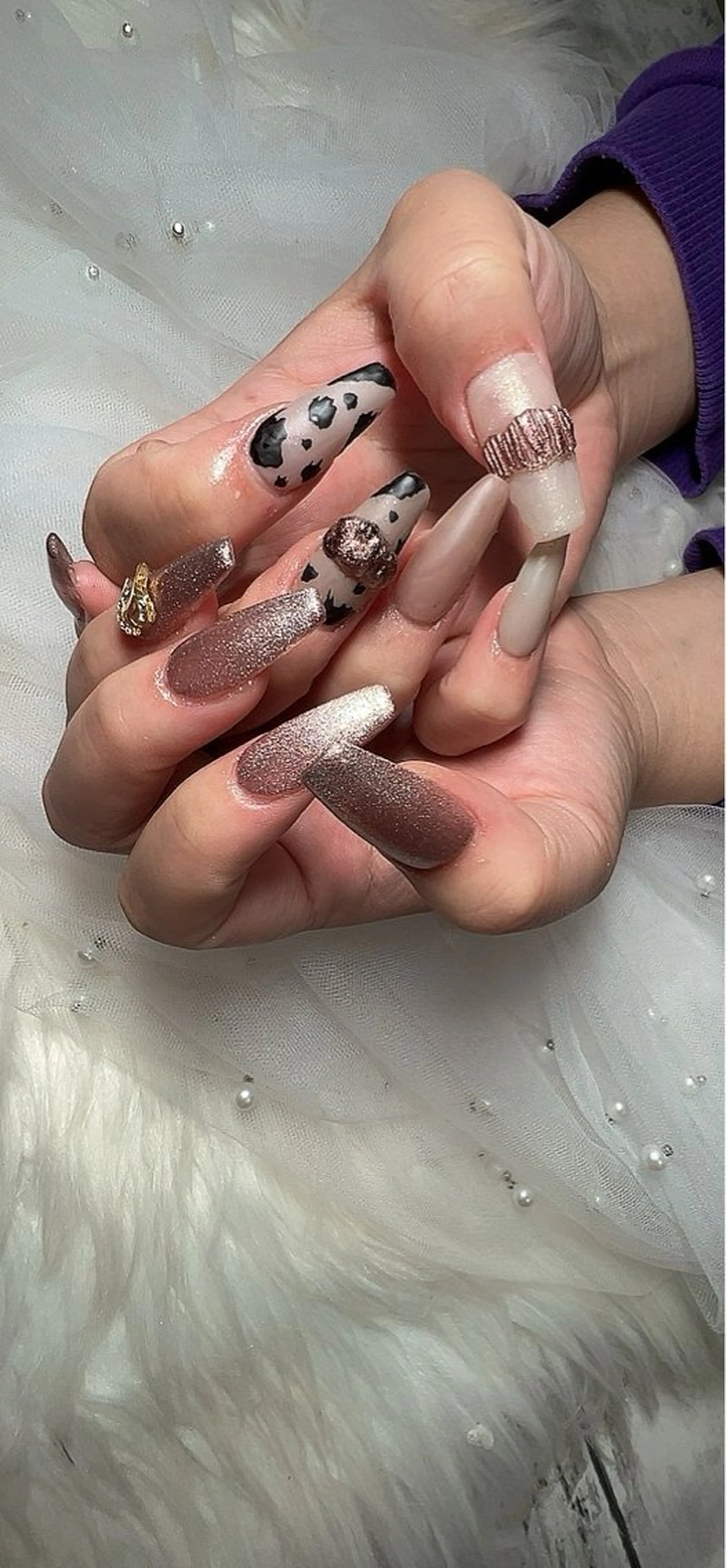 ネイル アニマル柄 マグネットネイル ニュアンスネイル Ruana Nailのネイルデザイン