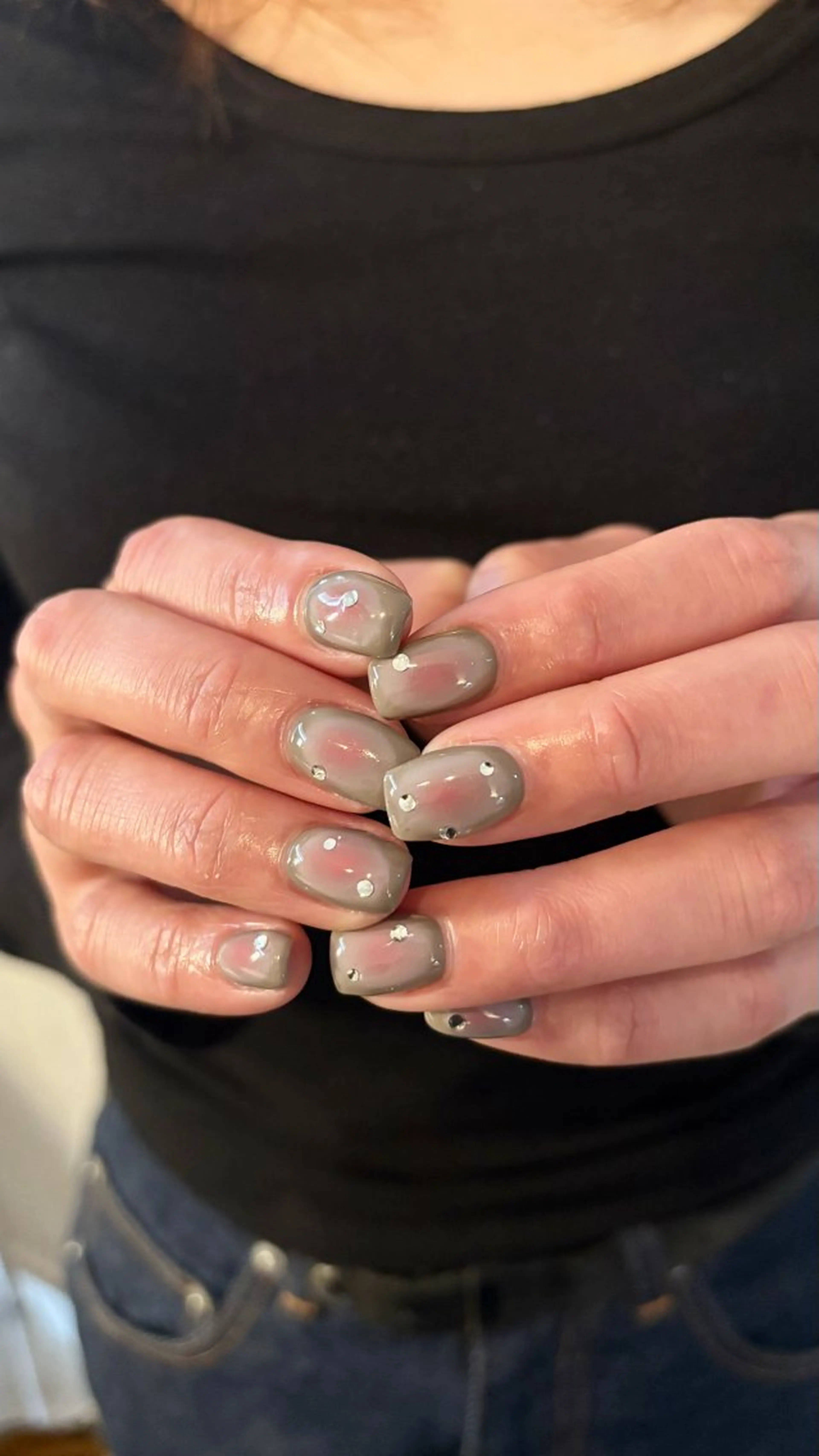 ネイル キラキラネイル 韓国ネイル ワンホンネイル ハンドネイル soirée所属・nail salon Soiréeのネイルデザイン