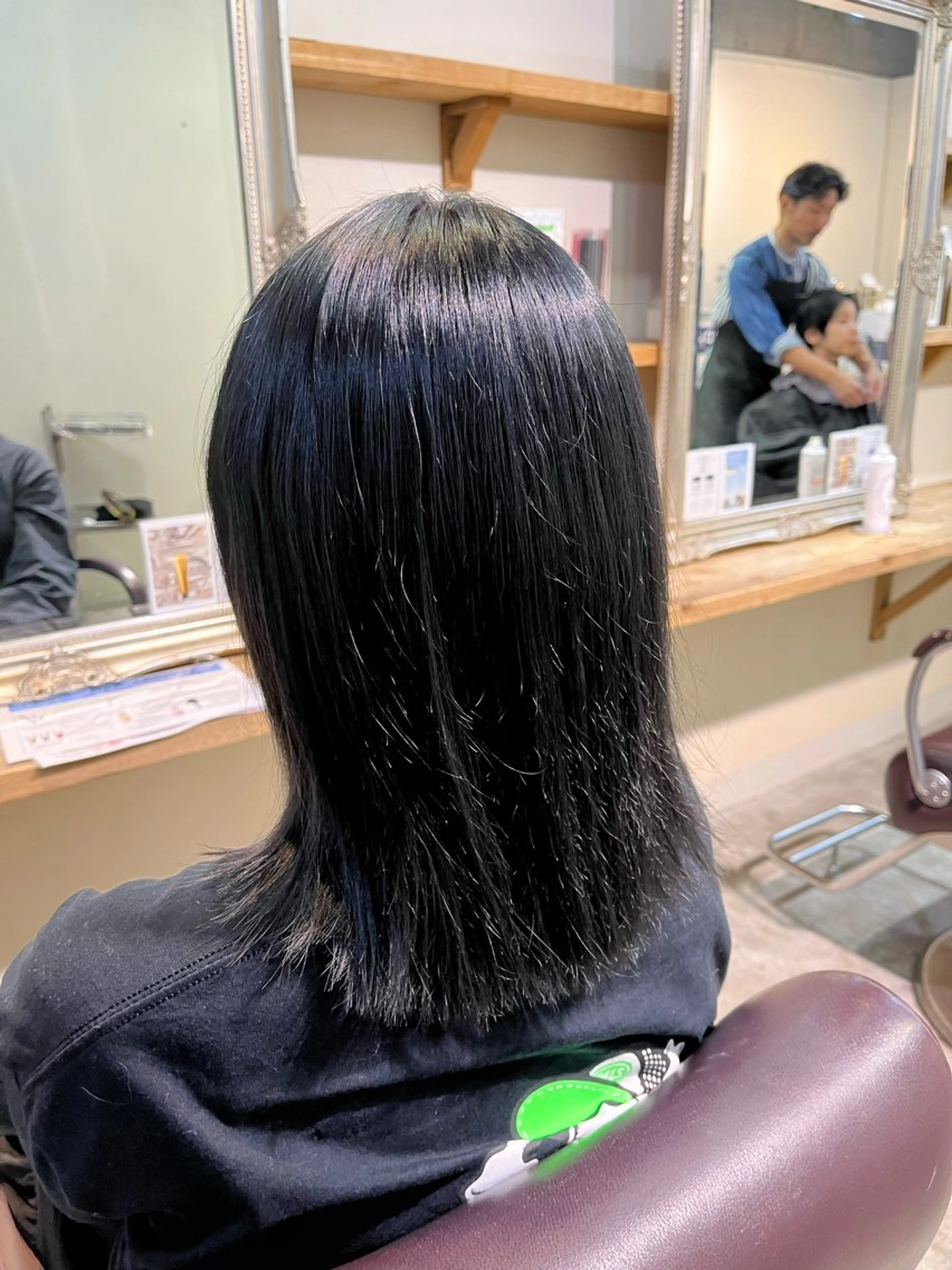 ミディアム カラー ヘアカラー トリートメント フェザーパーマ🌙 毛流れ yuzukiのヘアスタイル