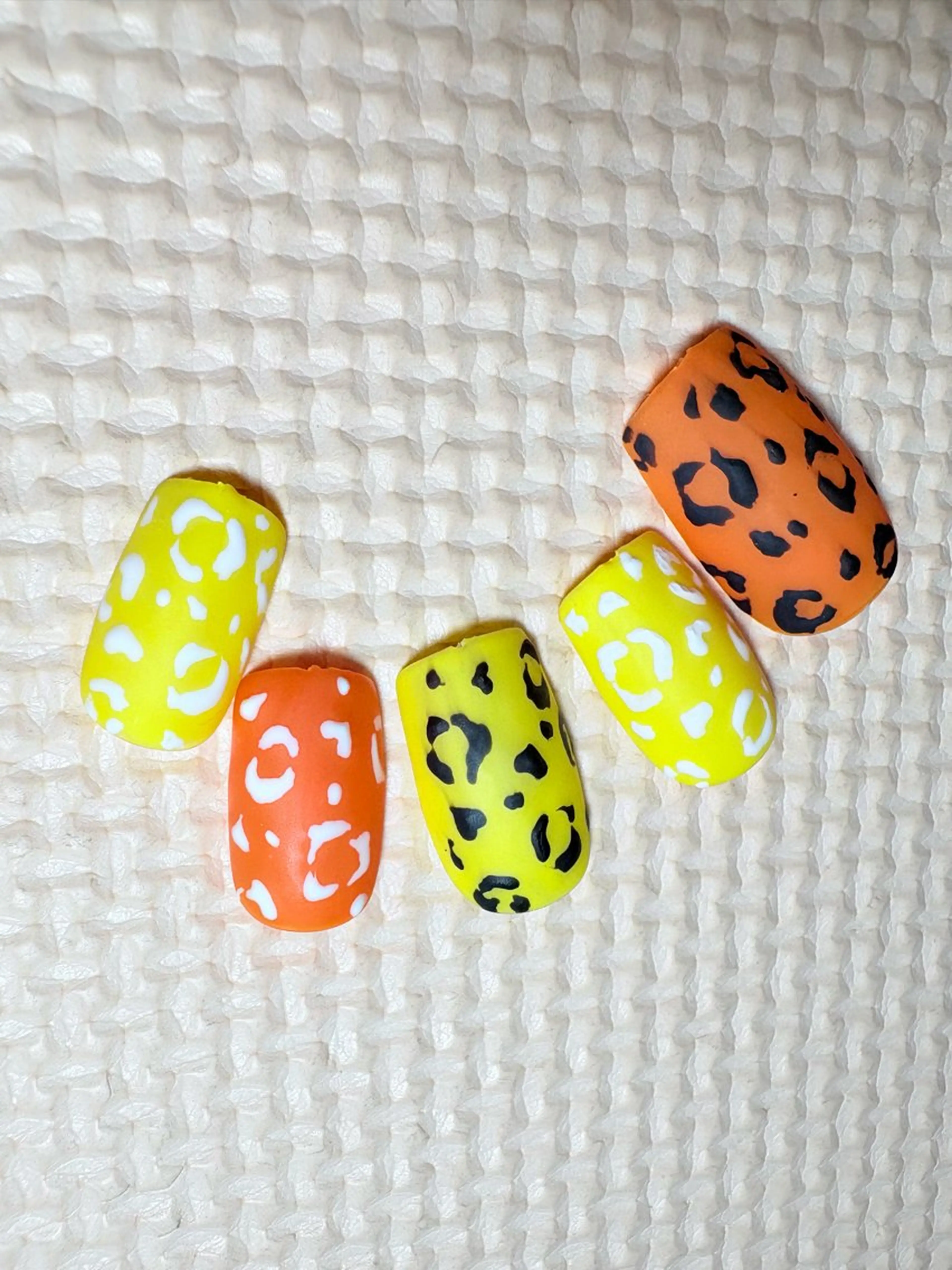 ネイル Beloved ailaのネイルデザイン