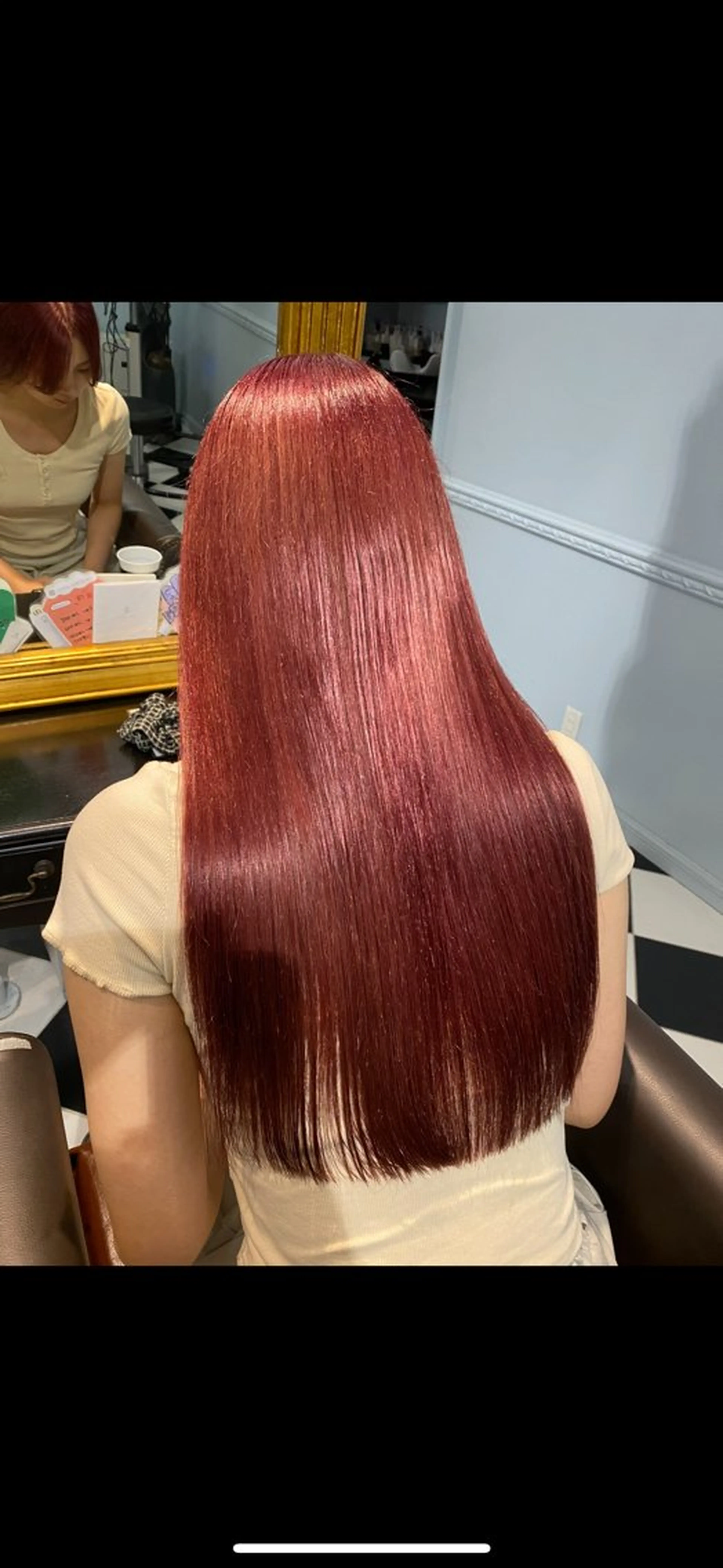 ロング カラー ブリーチ ケアブリーチ カシス レッドカラー 大阪ハイトーン /MYUUのヘアスタイル