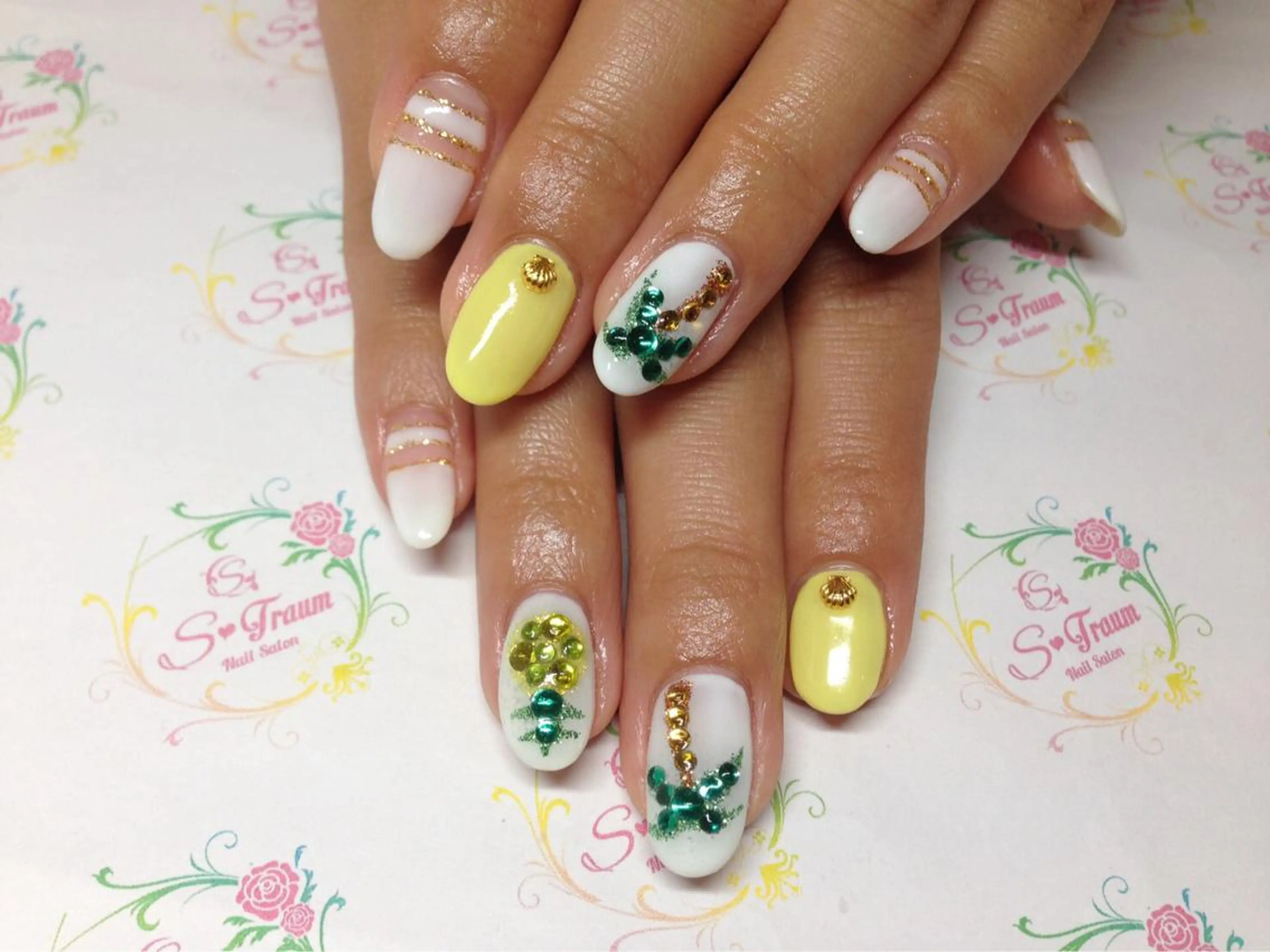 ネイル 夏ネイル Nail Salon S-Traum所属・Nail Salon S-Traumのネイルデザイン