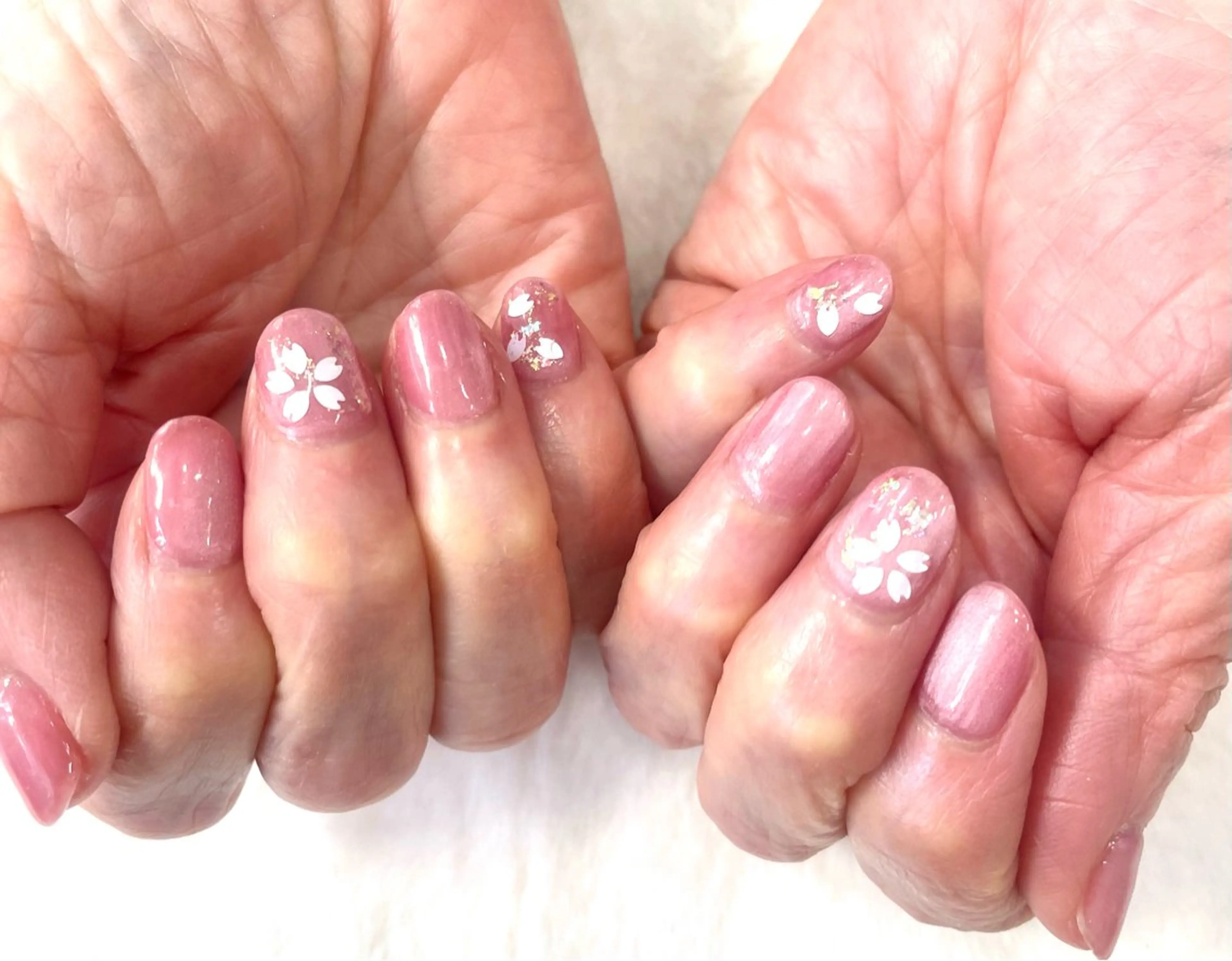 ネイル ホログラムネイル マグネットネイル koto nails所属・koto nailsのネイルデザイン