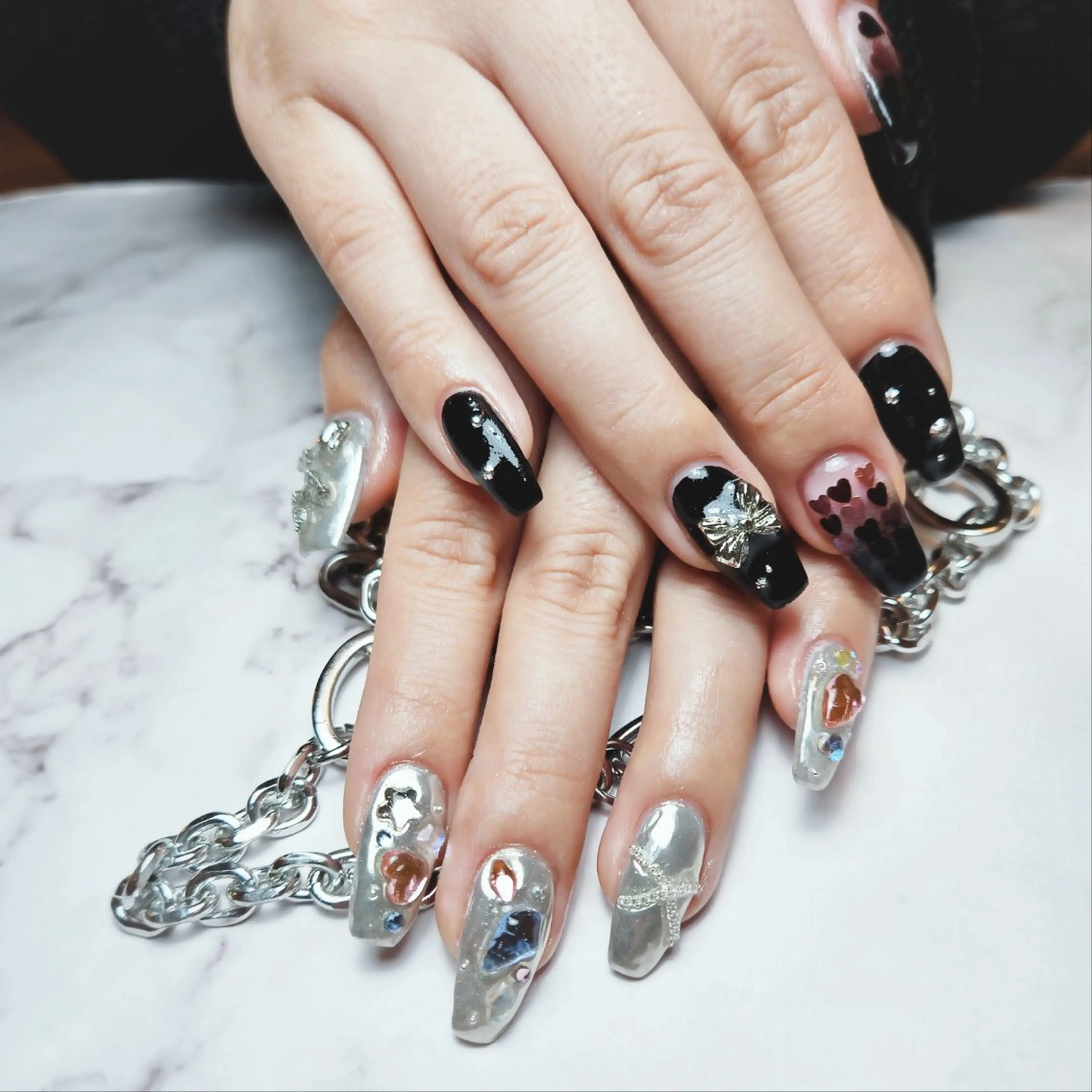 ネイル 🌈Yun nail hyejin💋のネイルデザイン