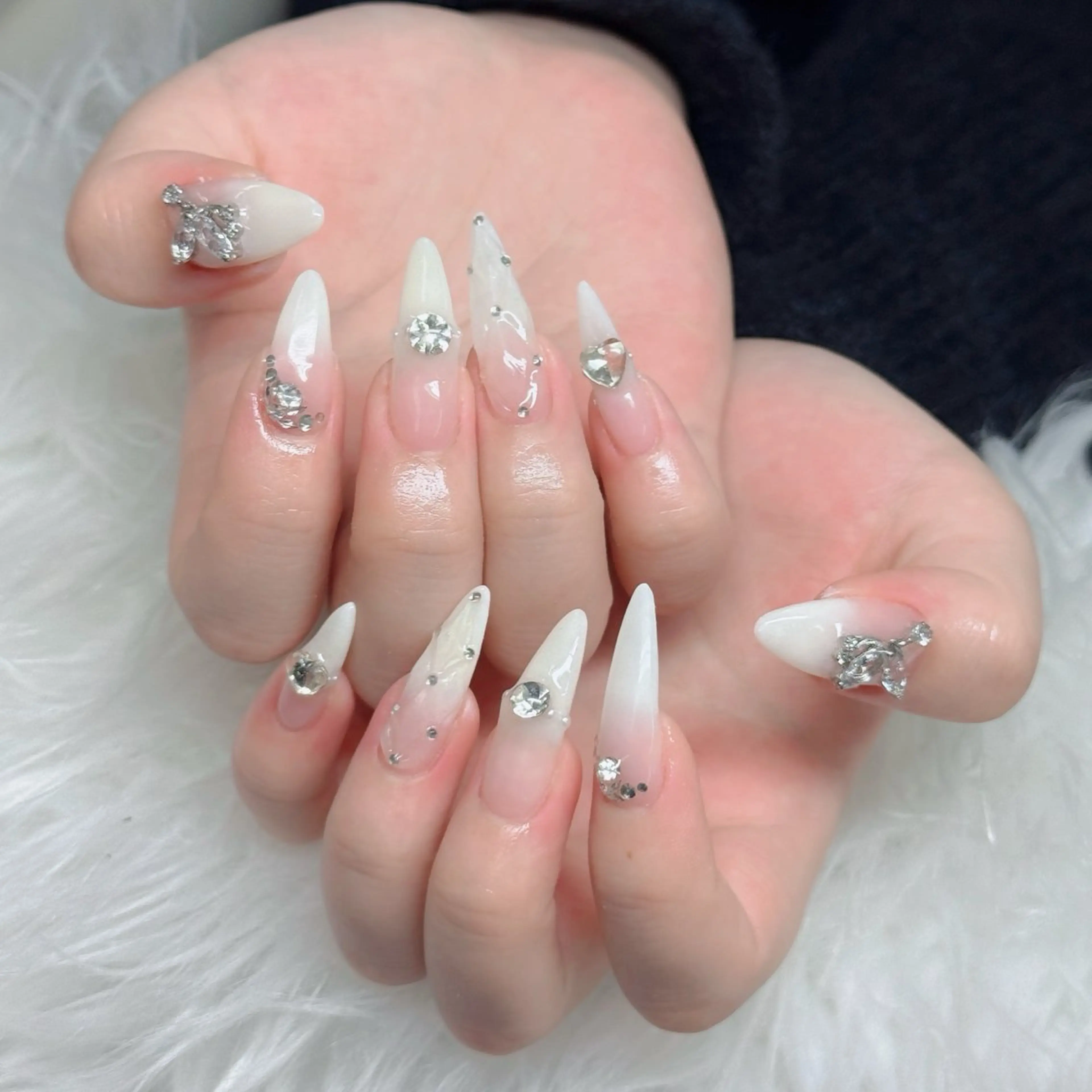 ネイル フットネイル フレンチネイル グラデーション 韓国ネイル ロングネイル Hani Nail Salonのネイルデザイン