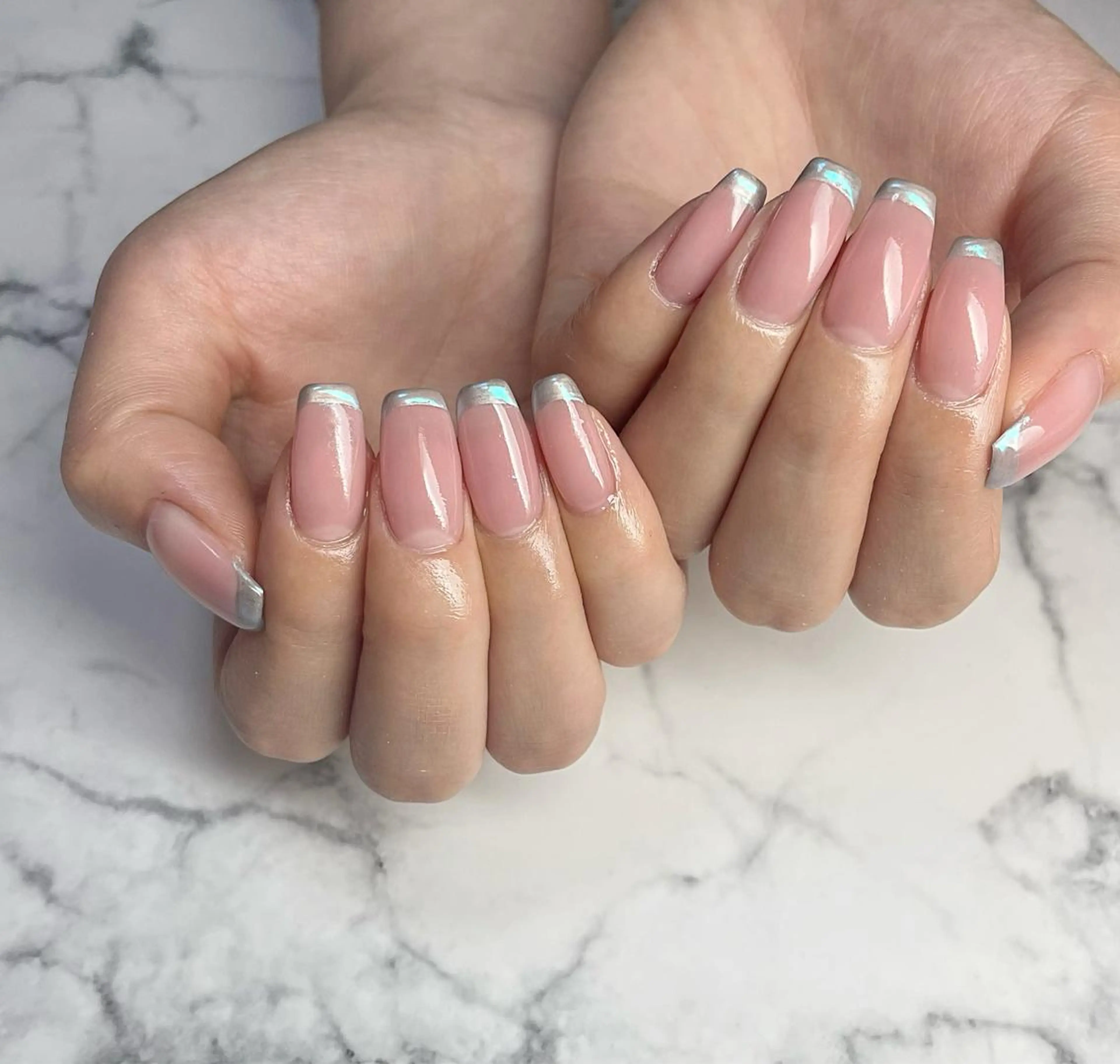 ロング ネイル オーロラネイル フレンチネイル Mnail mayuのネイルデザイン