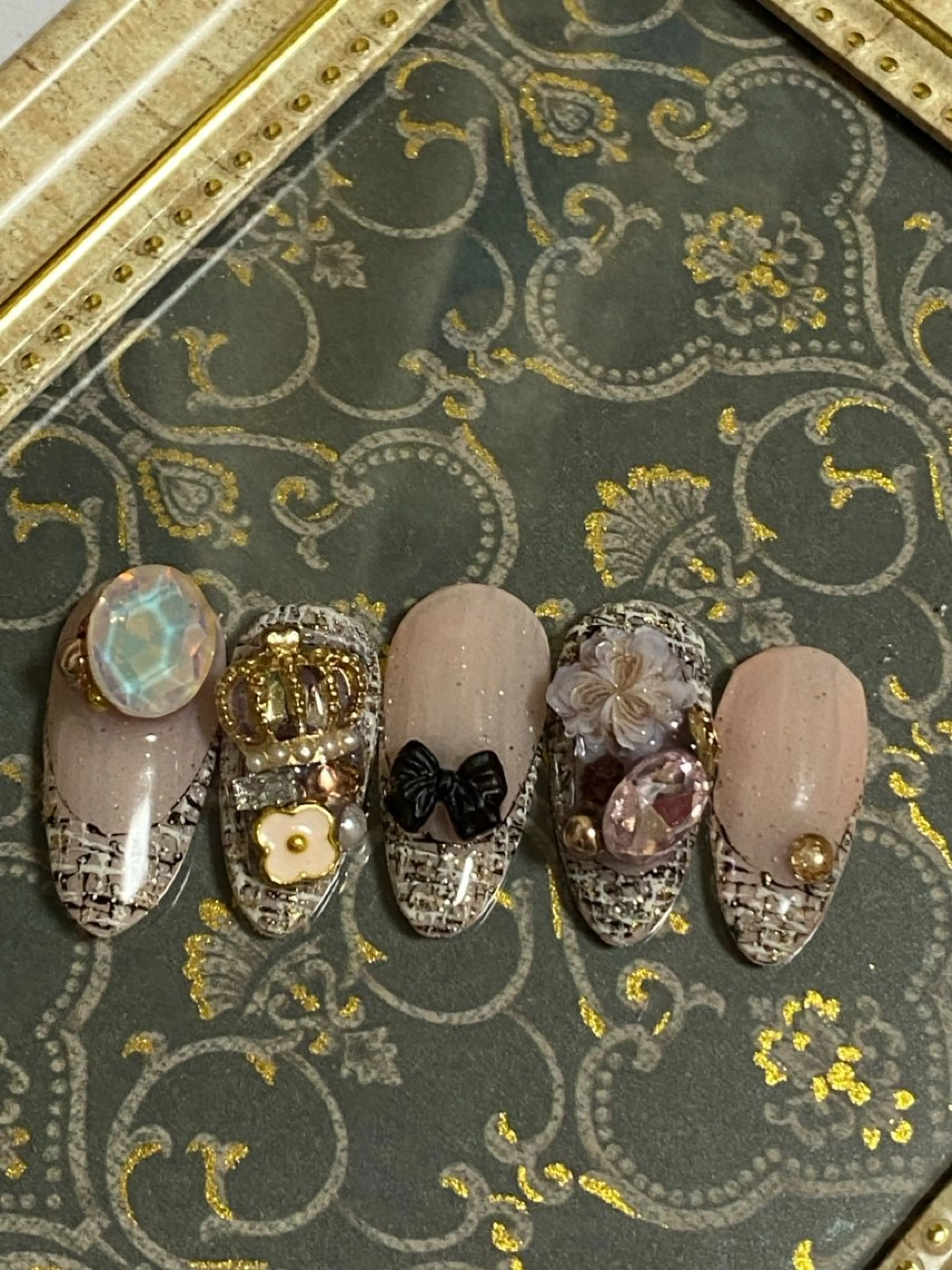 ネイル ツイードネイル 自宅ネイルサロン ♦️nuance♦️のネイルデザイン