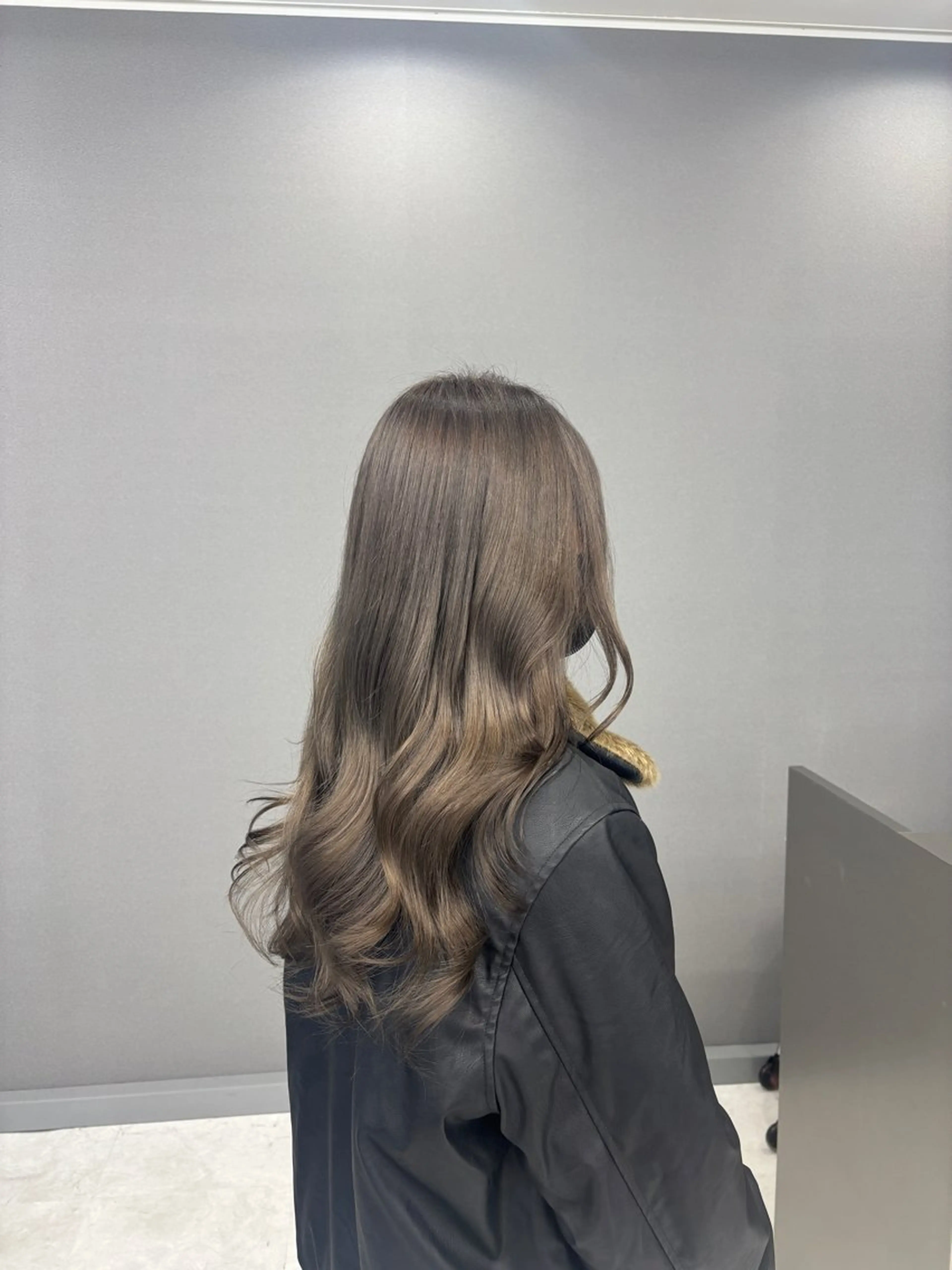 ロング カラー ヘアアレンジ ミルクティー/ピンク カラー/ みう🎀のヘアスタイル