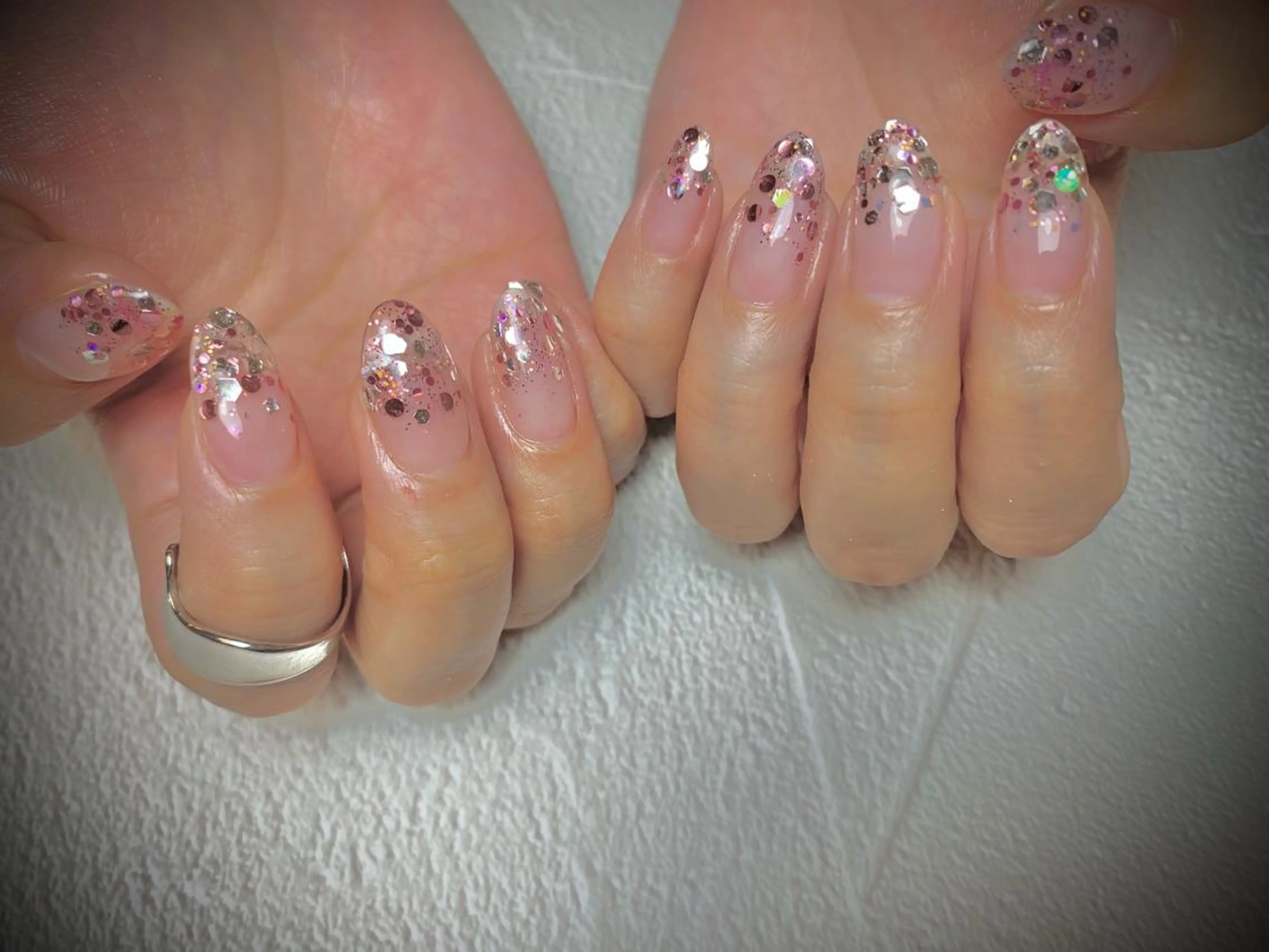 ネイル ラメ(グリッター) ハンドネイル ハンドケア Eden　private nail saron所属・Eden ♾️のネイルデザイン