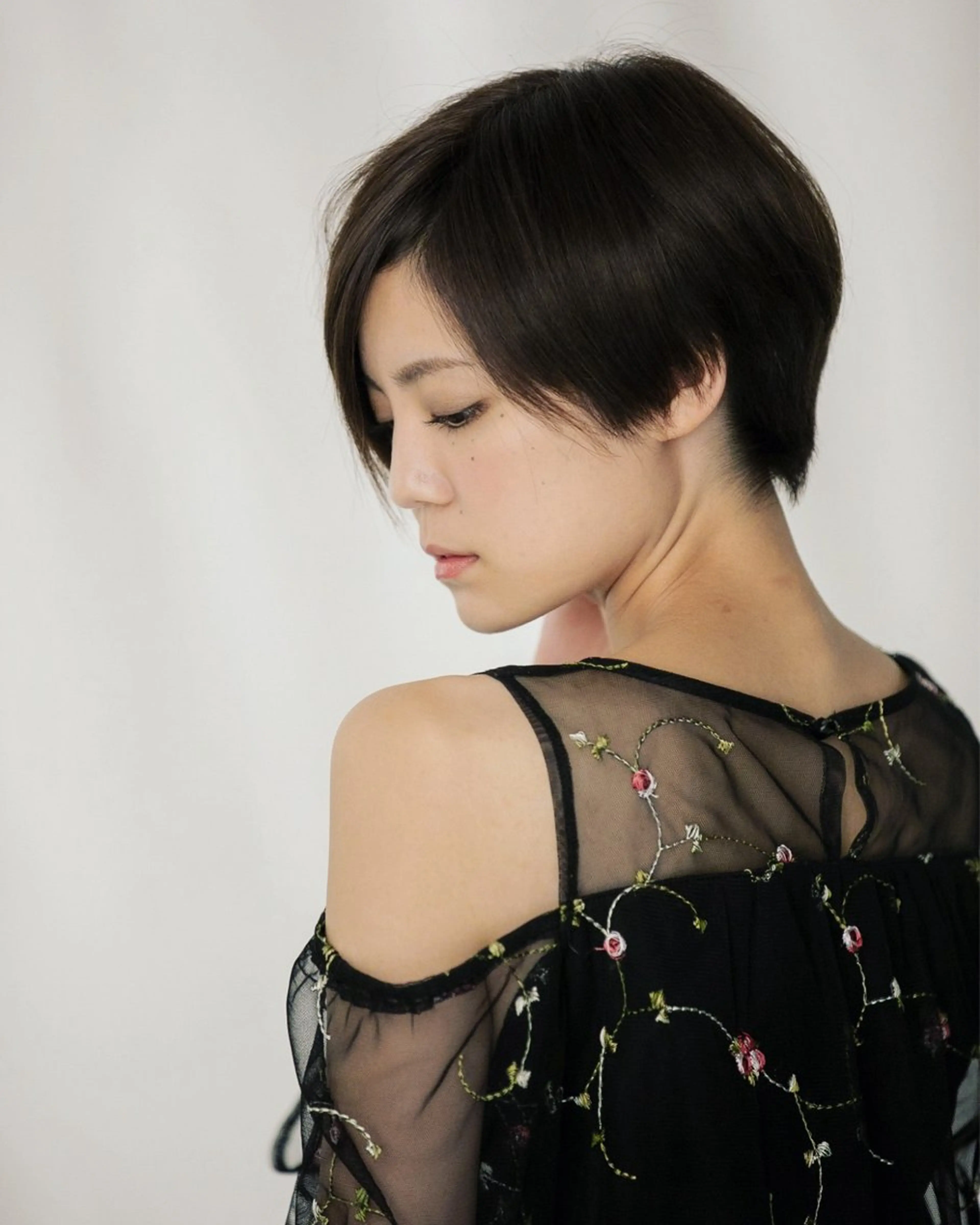 ミディアム ハイライト 髪質改善 小顔カット Endearing 銀座/レイヤーカットのヘアスタイル