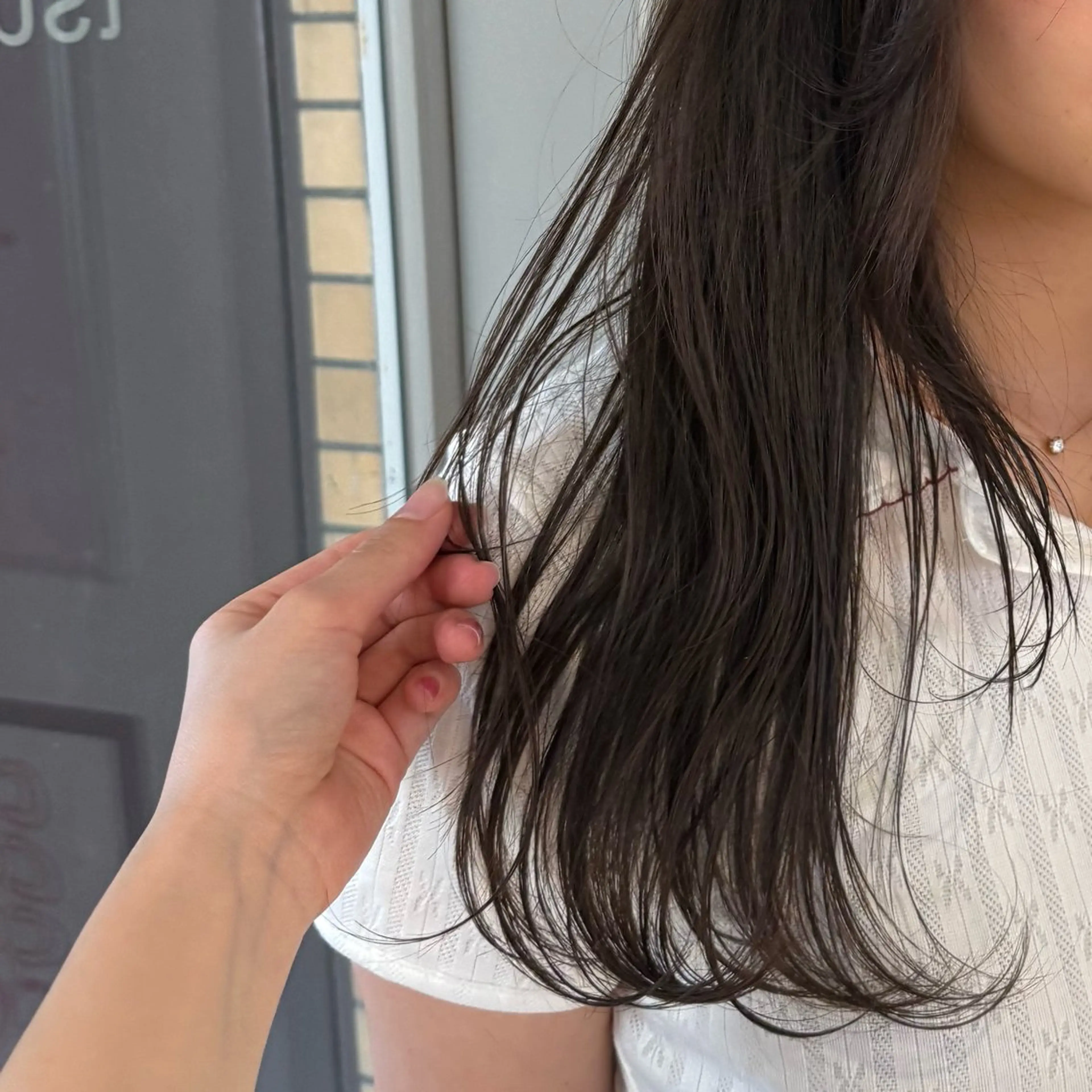 ロング カット トリートメント yuzu / tsunaguのヘアスタイル