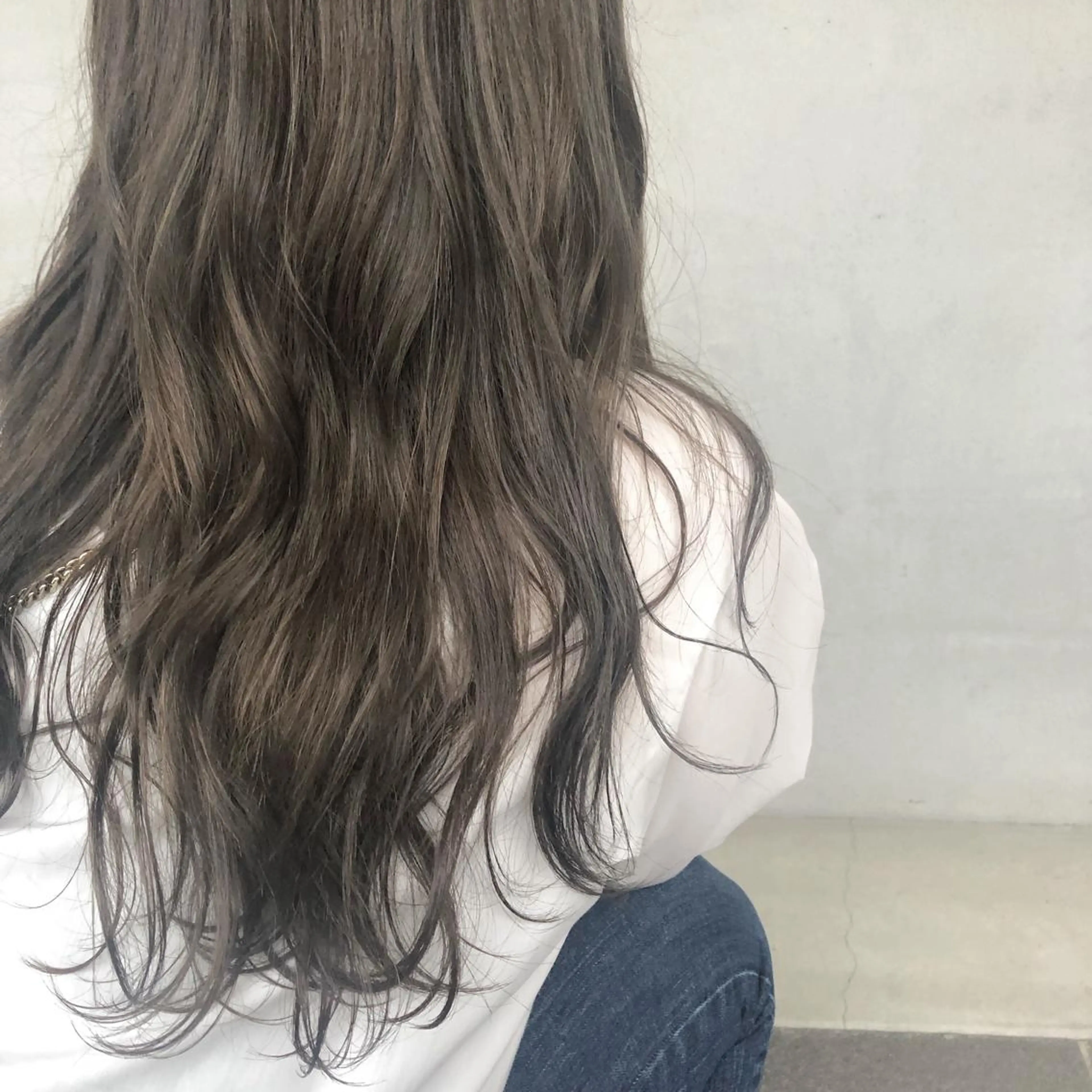 ロング カラー カット ヘアカラー 小森 樹奈のヘアスタイル