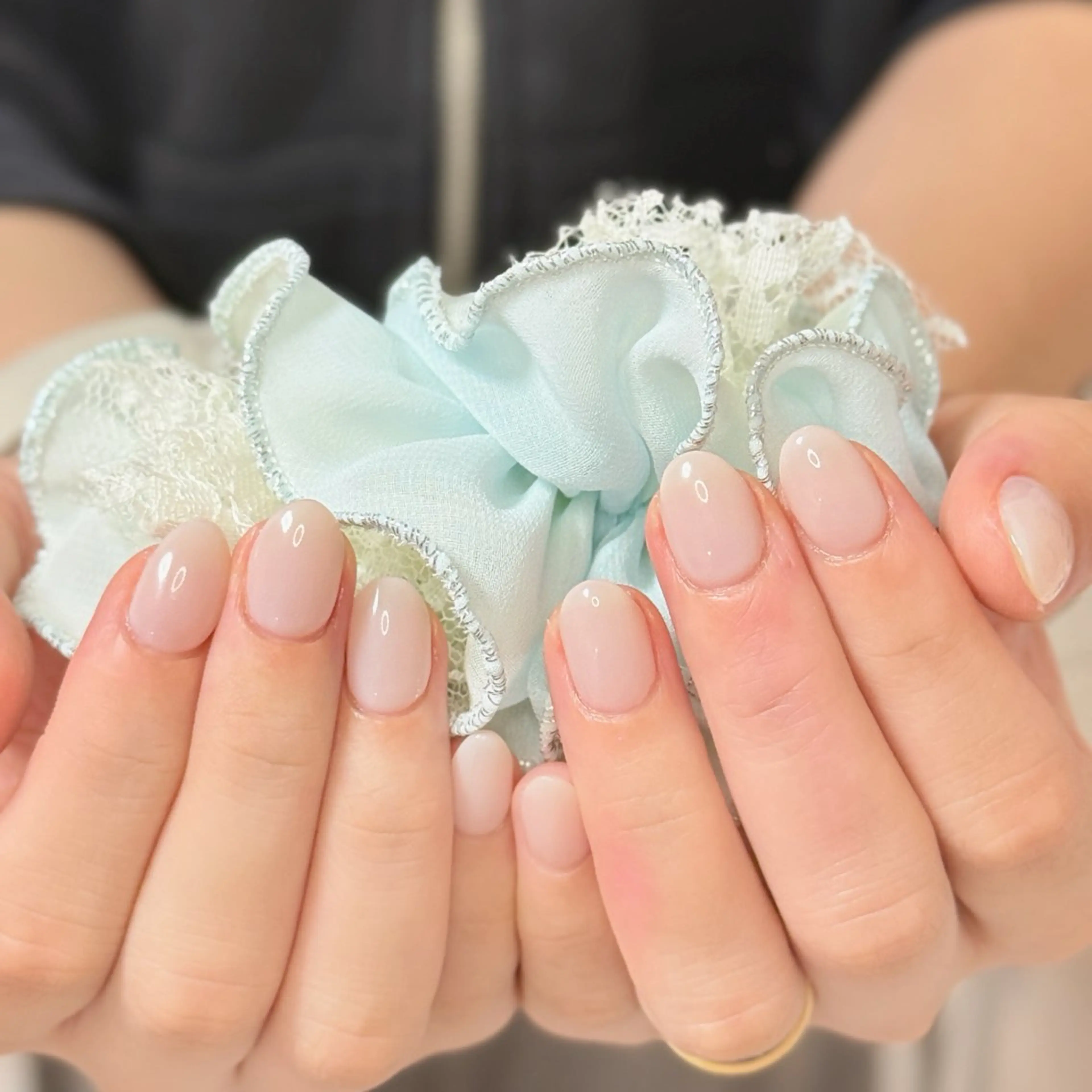 ネイル アートネイル オーロラネイル チークネイル フレンチネイル ガラスフレンチ ハンドネイル 🎀🎀YooLi Nail Salonのネイルデザイン