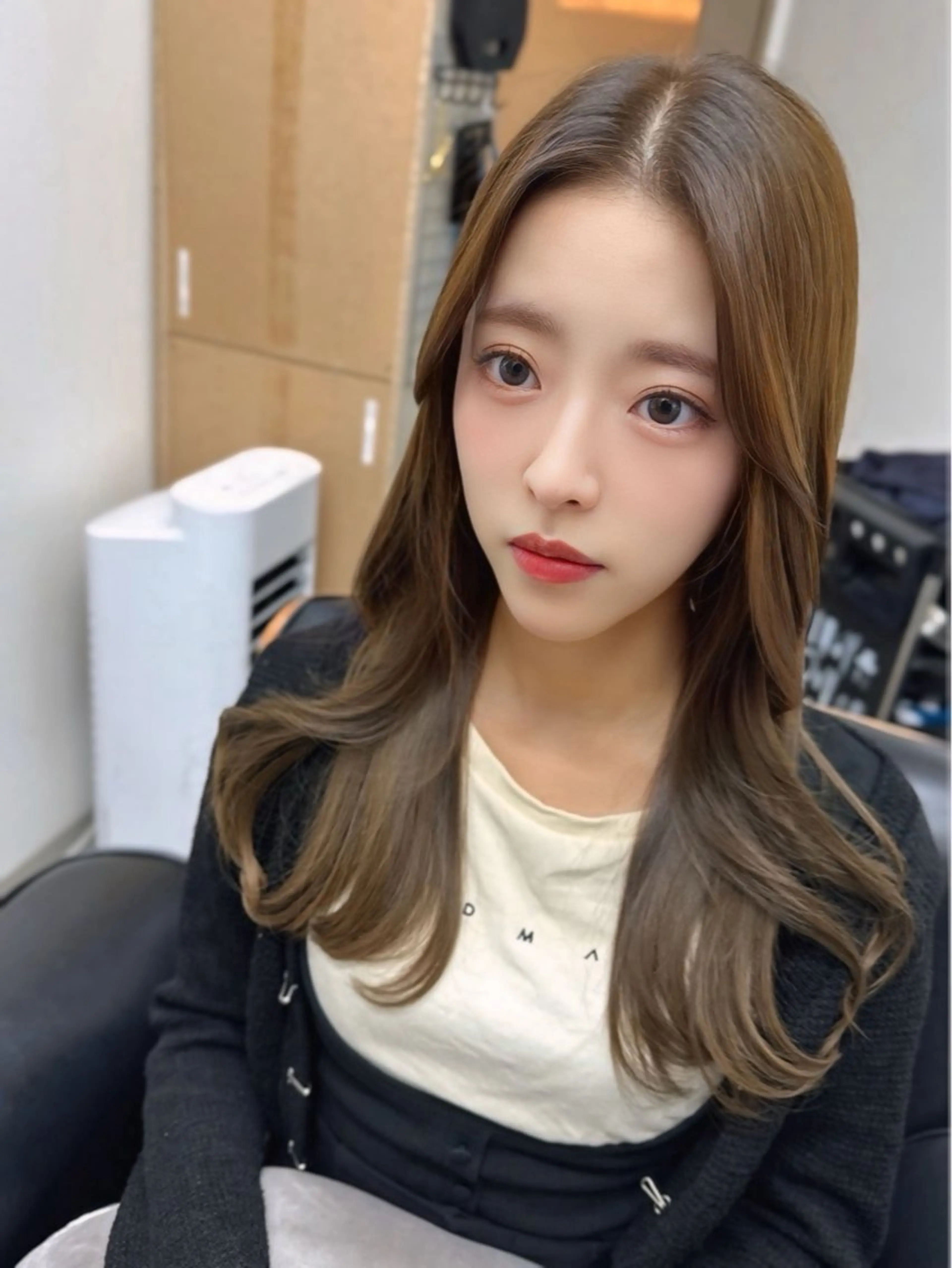 ロング カラー アディクシーカラー イルミナカラー クオルシアカラー 髪質改善 韓国風ヘア The Apartment of Solon 船橋 2nd所属・高橋潤⚜️縮毛矯正 /NEO髪質改善のヘアスタイル