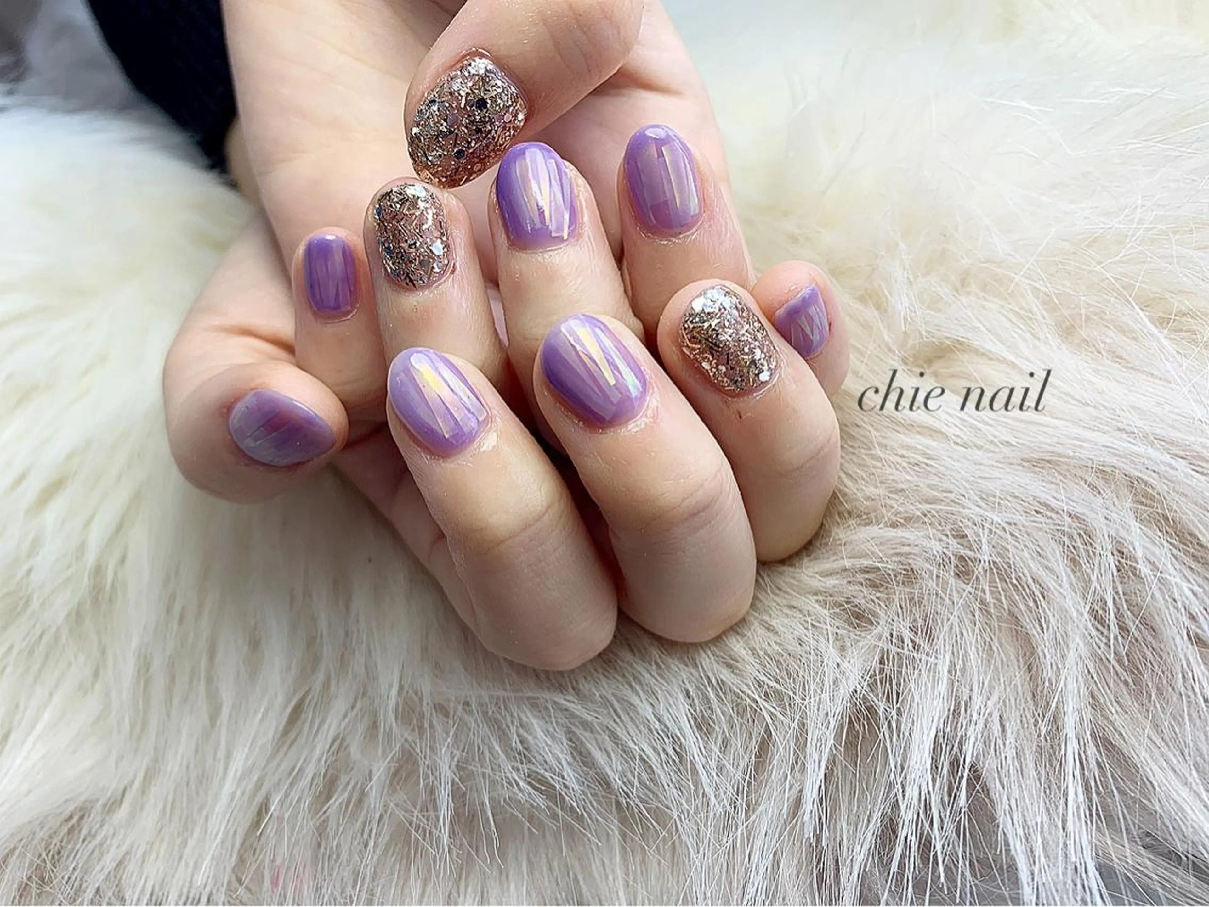 ネイル ゴールド ラメ(グリッター) ピンク パープル ハンドネイル 森ノ宮❤︎ chieのネイルデザイン