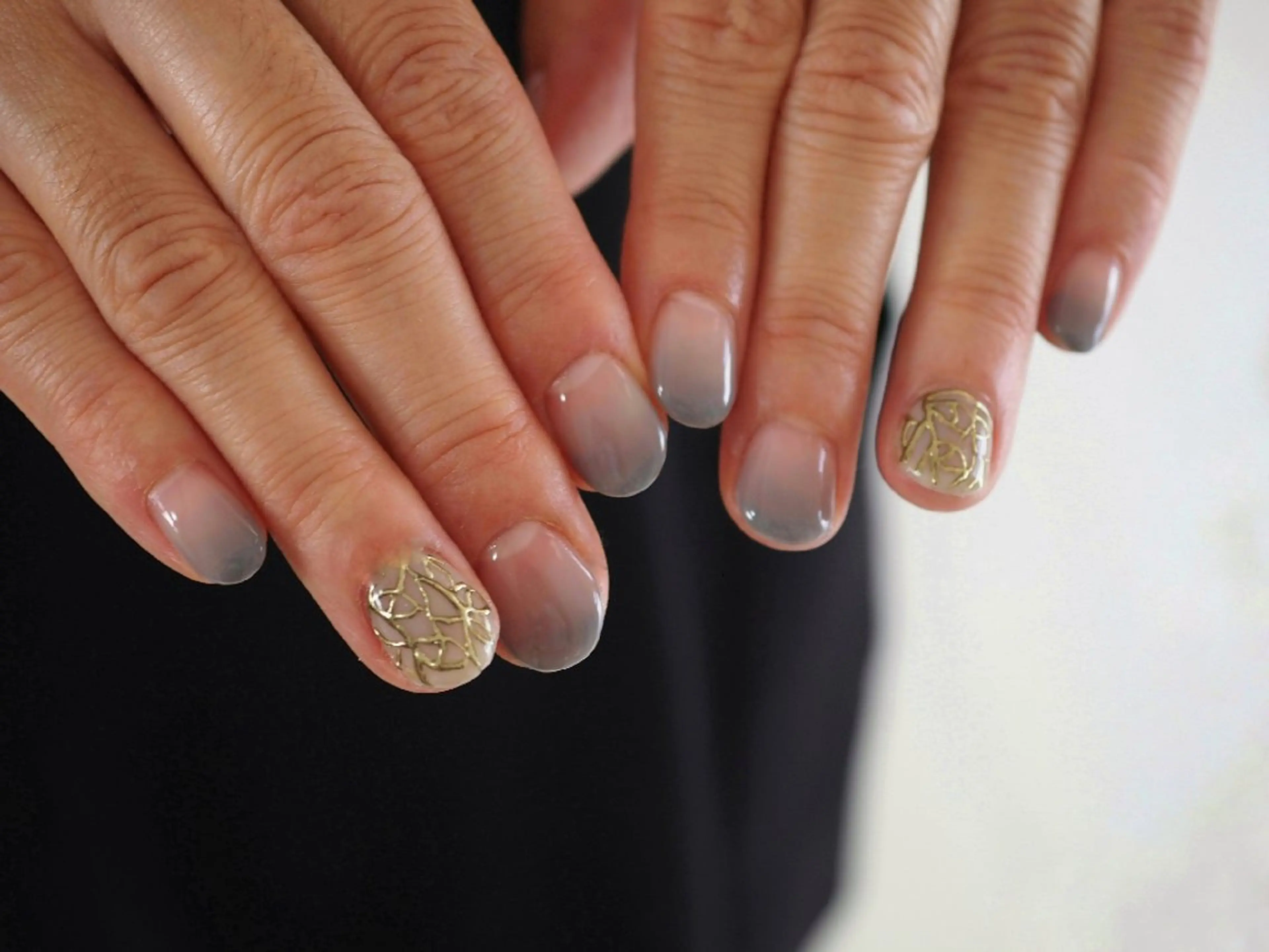 【初回オフ無料】4本アートの写真