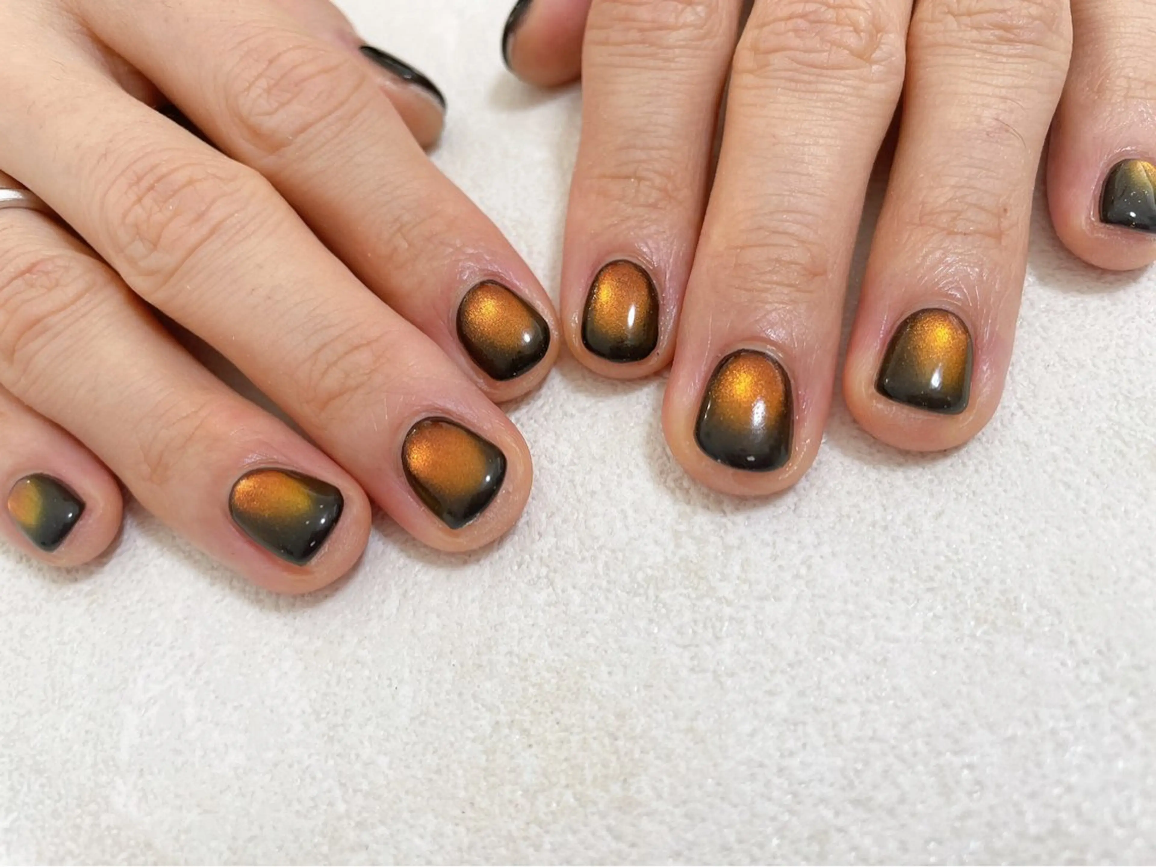 ネイル オーロラネイル ブルー フットネイル フレンチネイル ジェルネイル ハンドネイル kiki nail たまプラーザのネイルデザイン