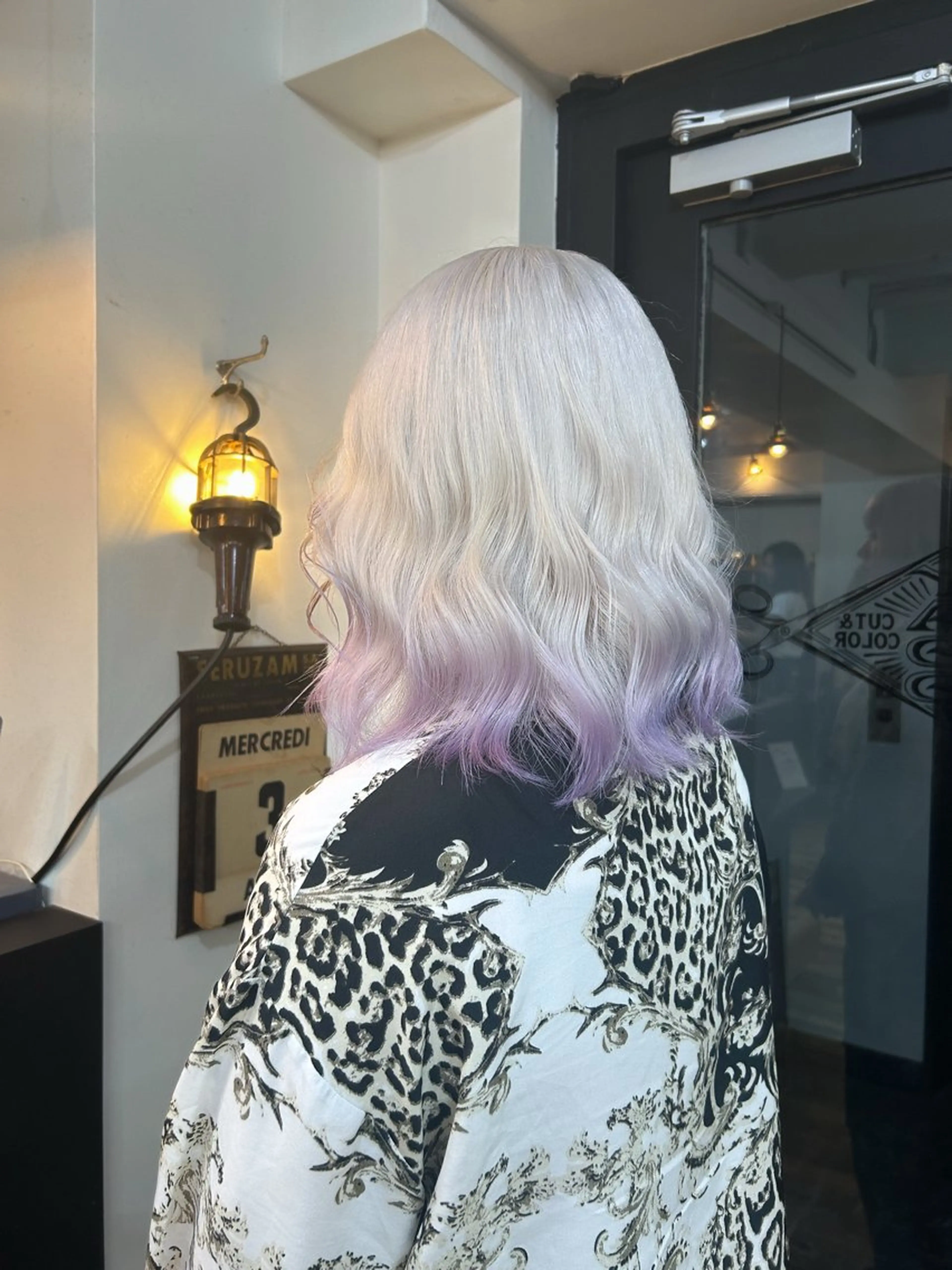 セミロング カラー ハイトーンカラー ⭐️NAZUNAのヘアスタイル