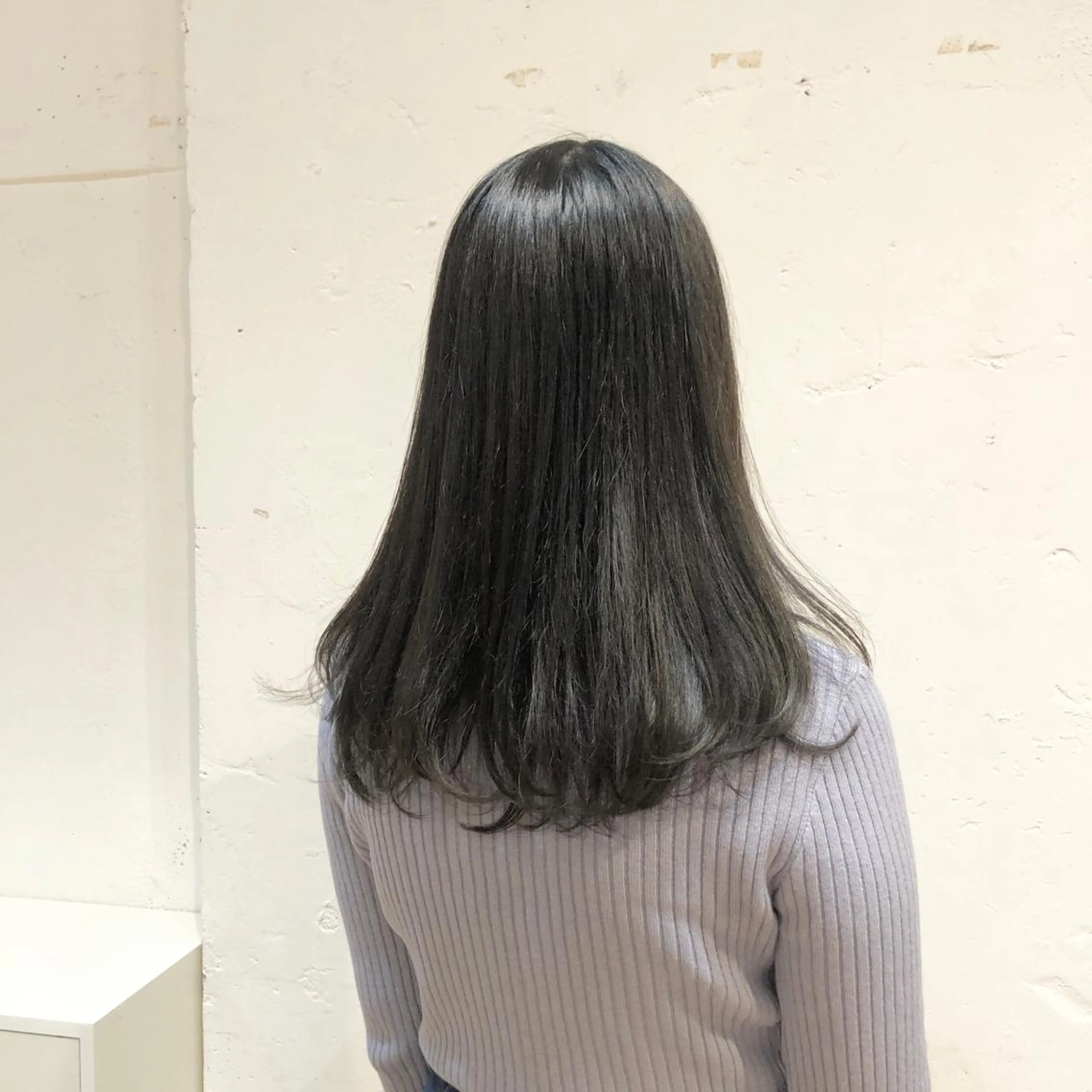 セミロング カラー hayaka todaのヘアスタイル