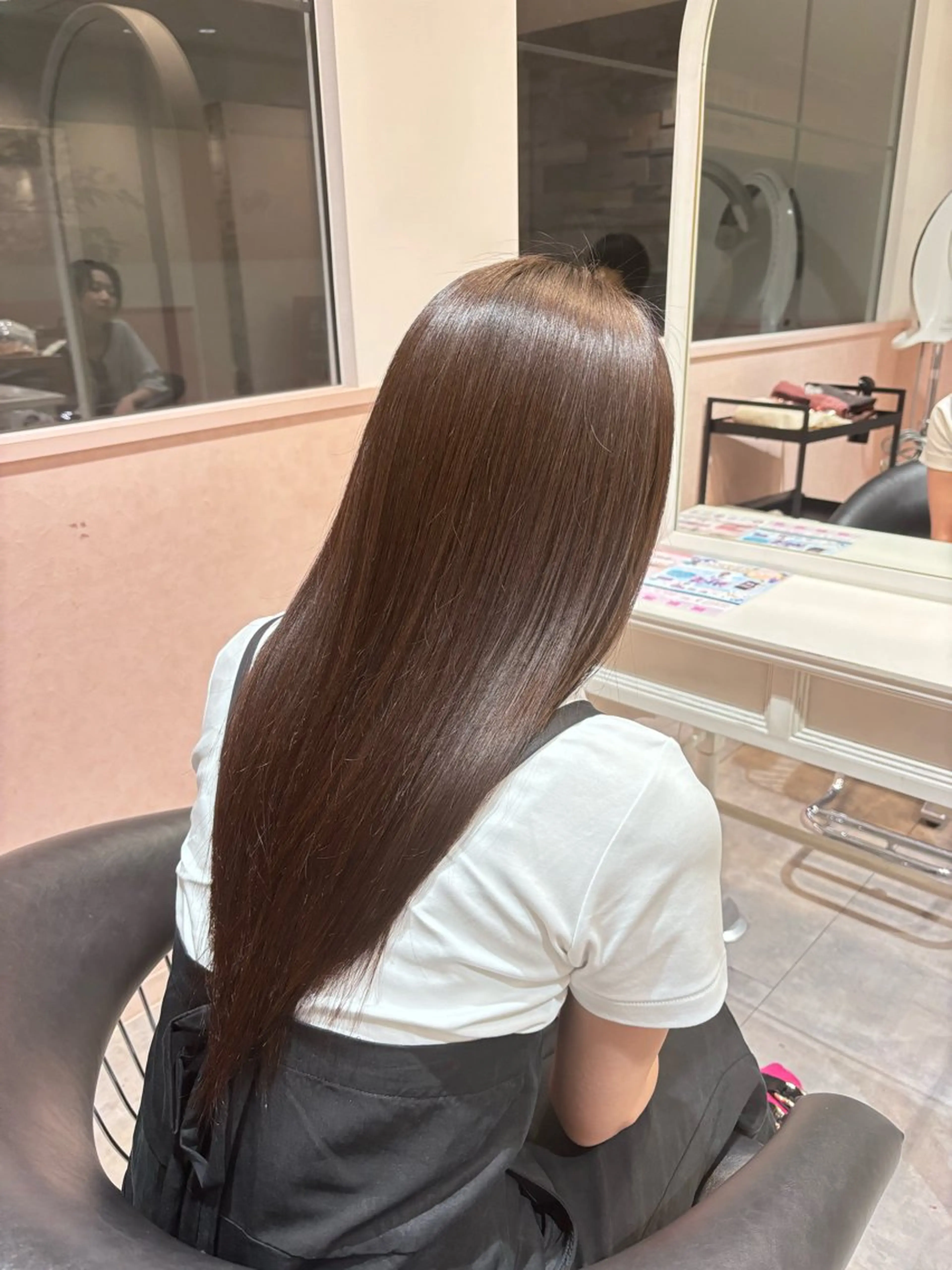 【汗のうねり対策⭐️】カット✖️前髪ストレート✖️Aujua髪質改善トリートメントの写真