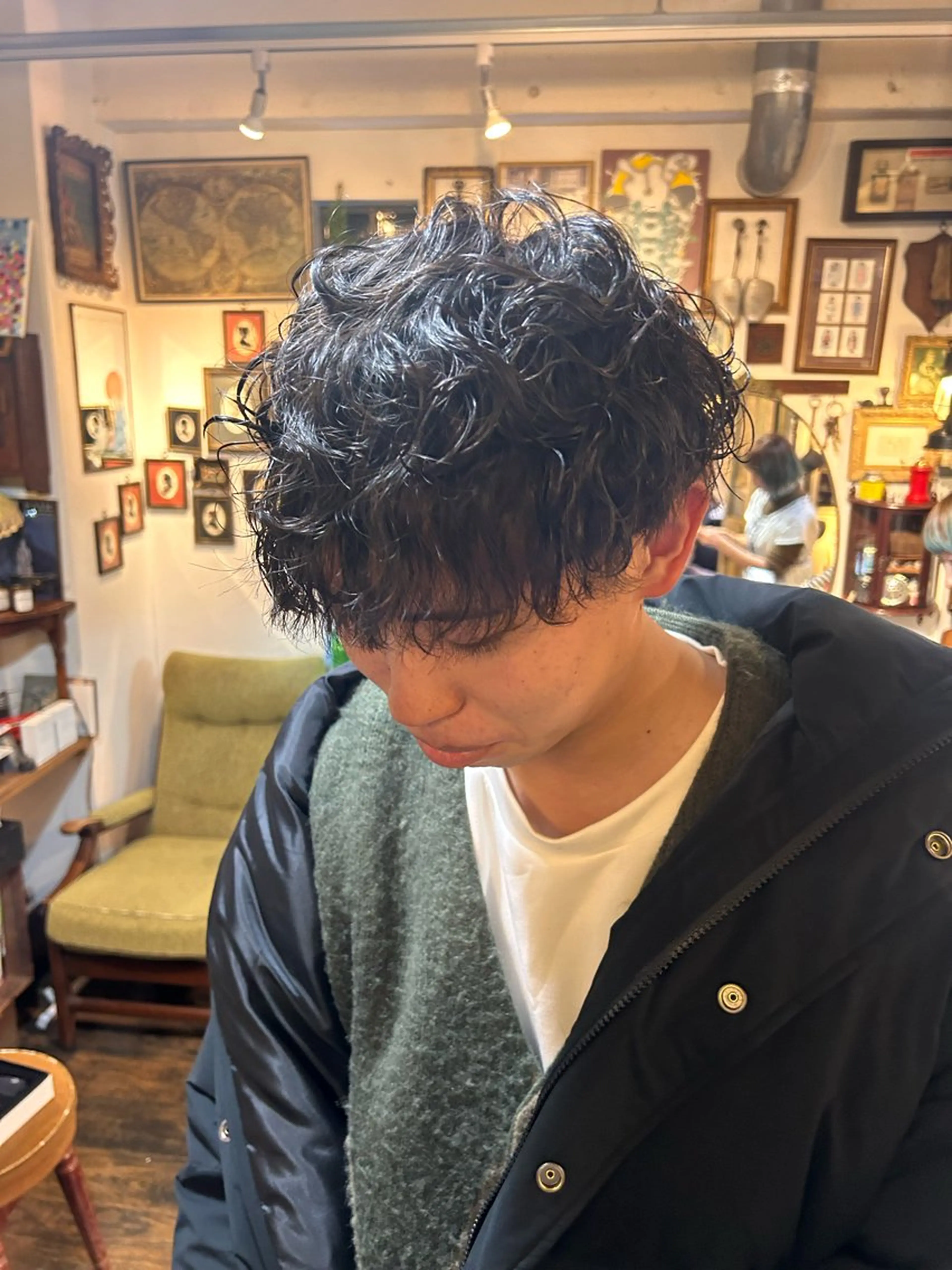 ショート パーマ メンズ メンズパーマ カット ヘアカラー パーマ 清水千優/パーマ/透 明感カラー/メンズのヘアスタイル