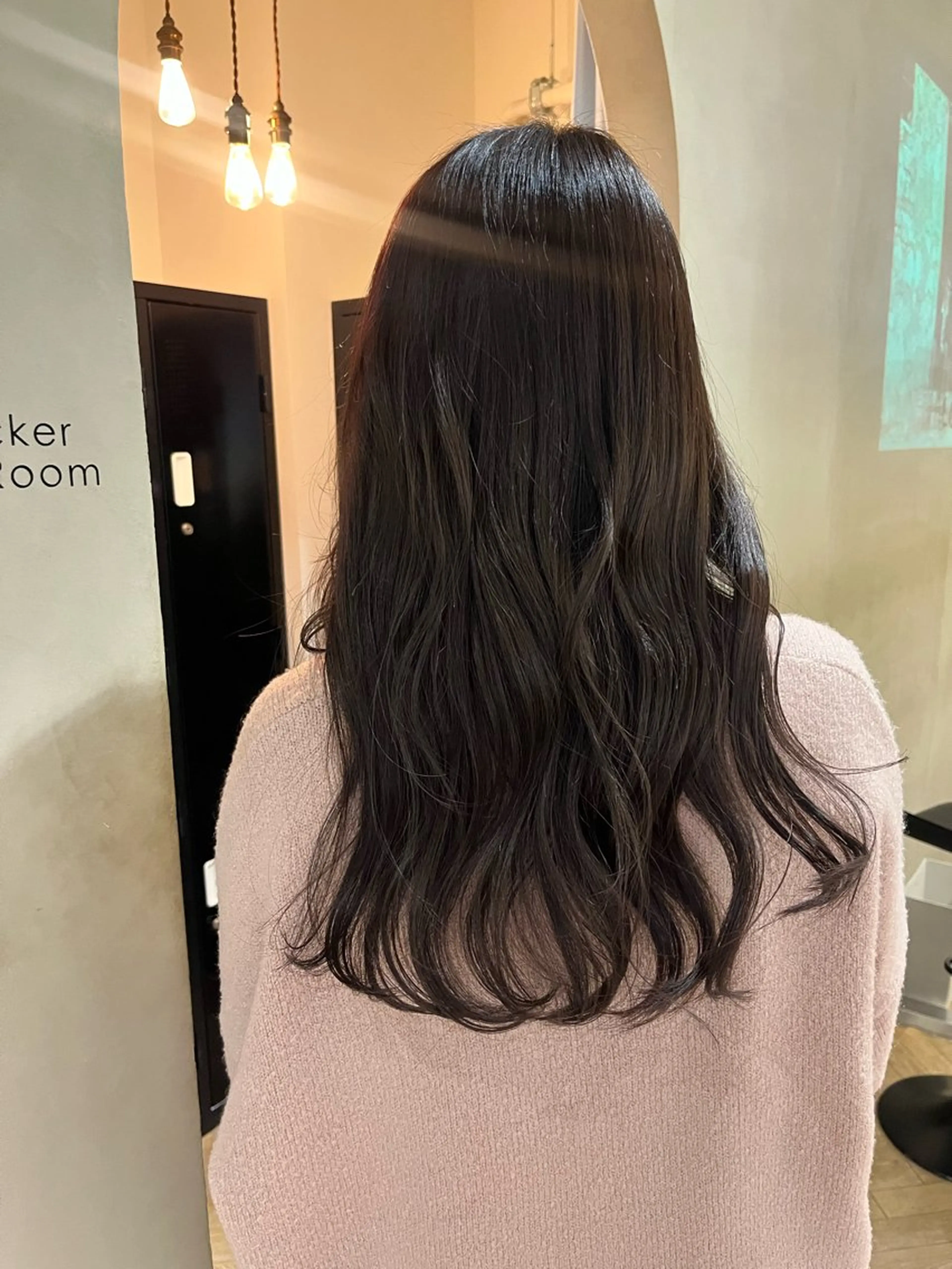 ロング カラー 透明感カラー くすみカラー/ パーマ/ろーれんのヘアスタイル