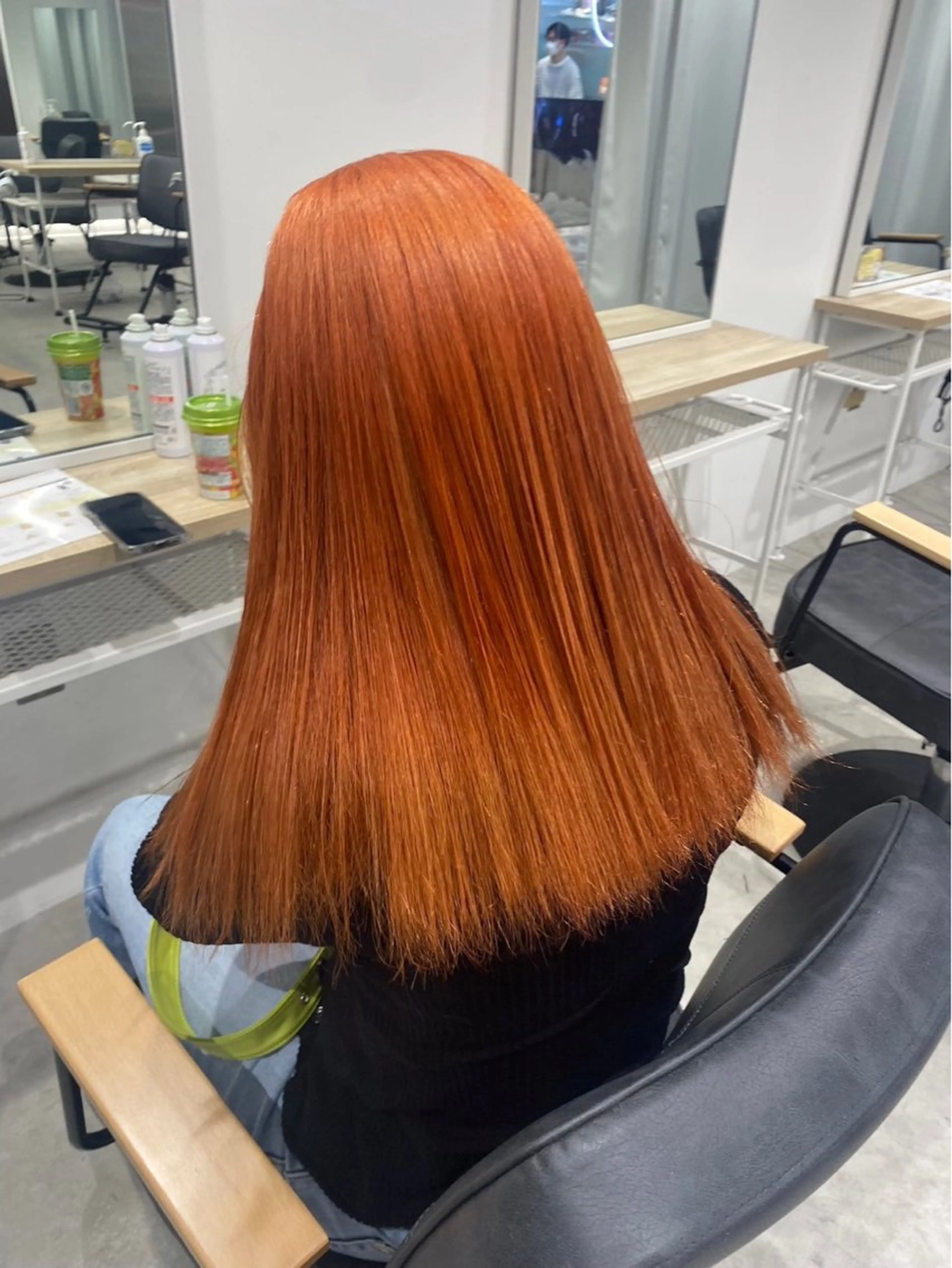 セミロング カラー オレンジ 似合わせ SHOYAのヘアスタイル