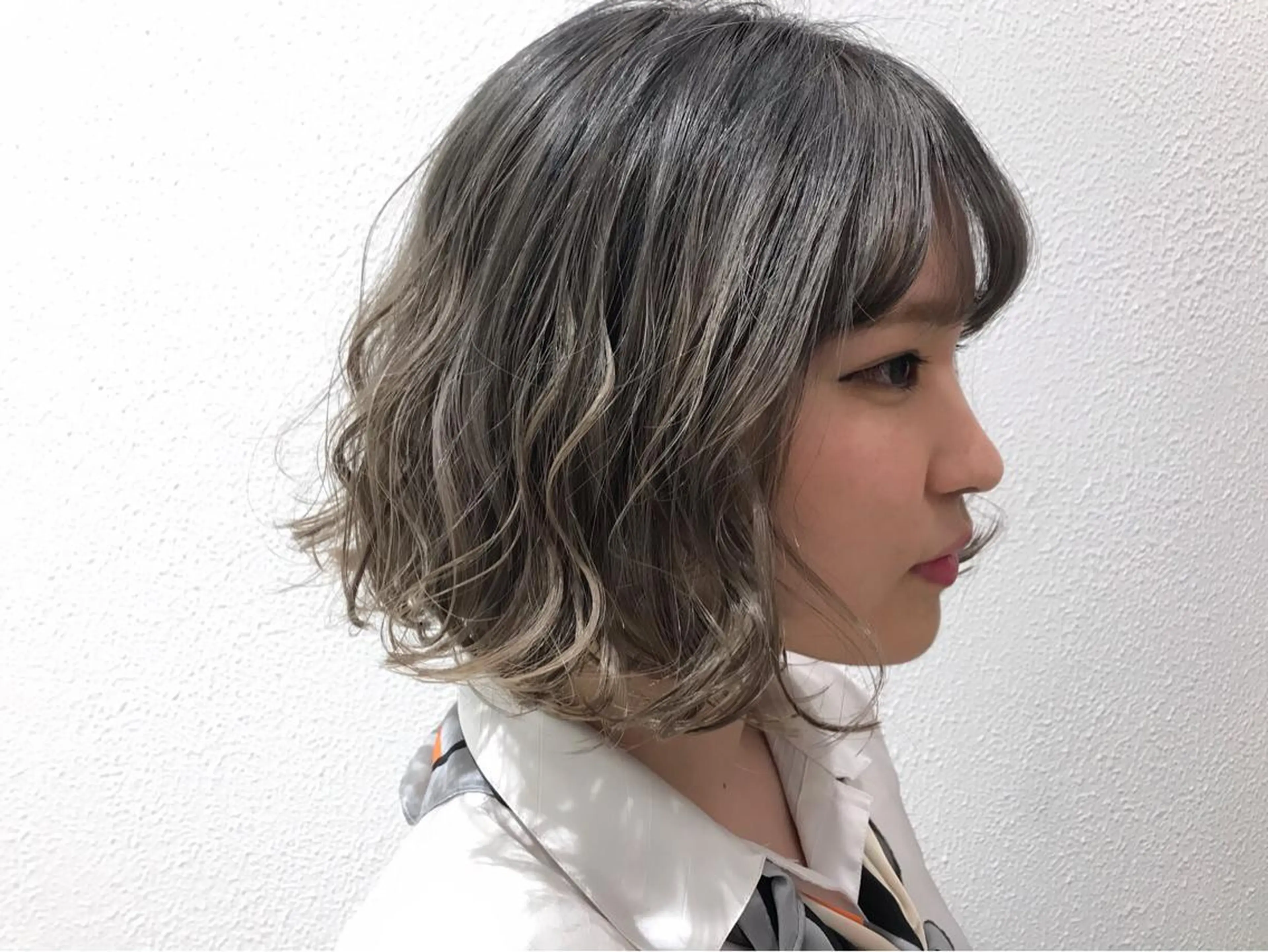 ショート カラー ウエモト　タク ショート/レイヤーのヘアスタイル