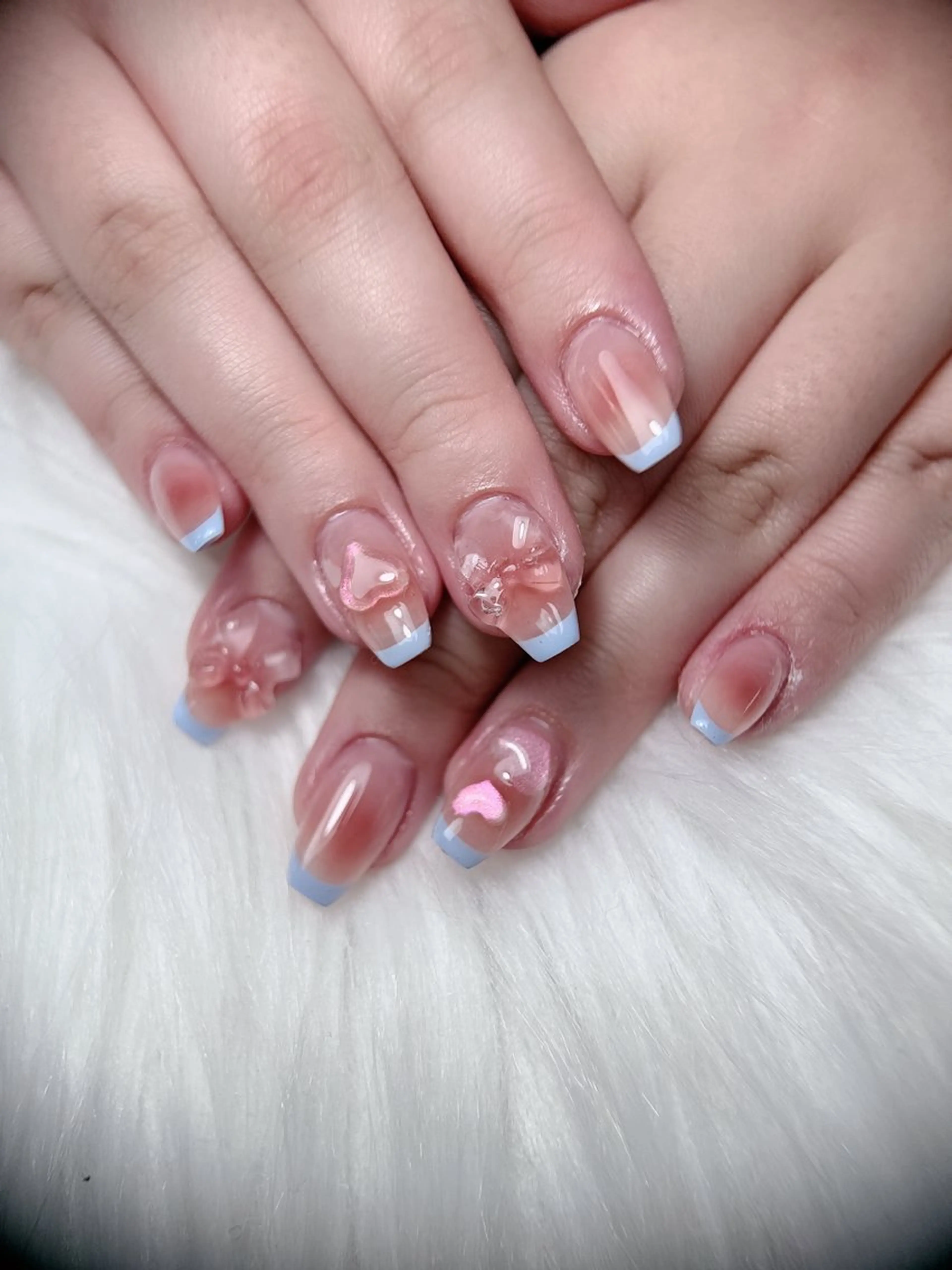 ネイル フレンチネイル グラデーション 韓国ネイル マグネットネイル ミラーネイル ハンドネイル Vp ネイルのネイルデザイン