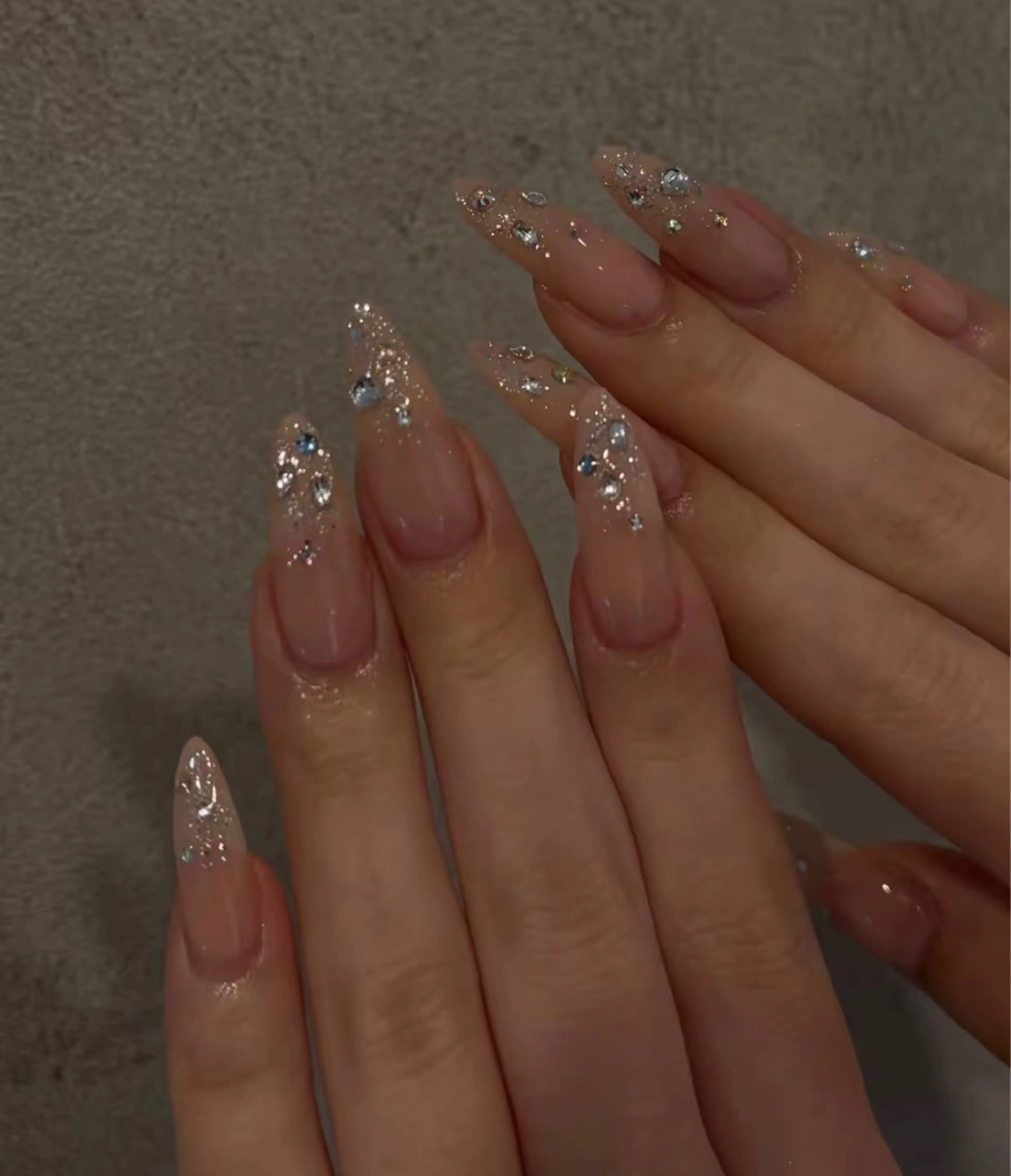 ネイル ハンドネイル NiJi Nailsのネイルデザイン