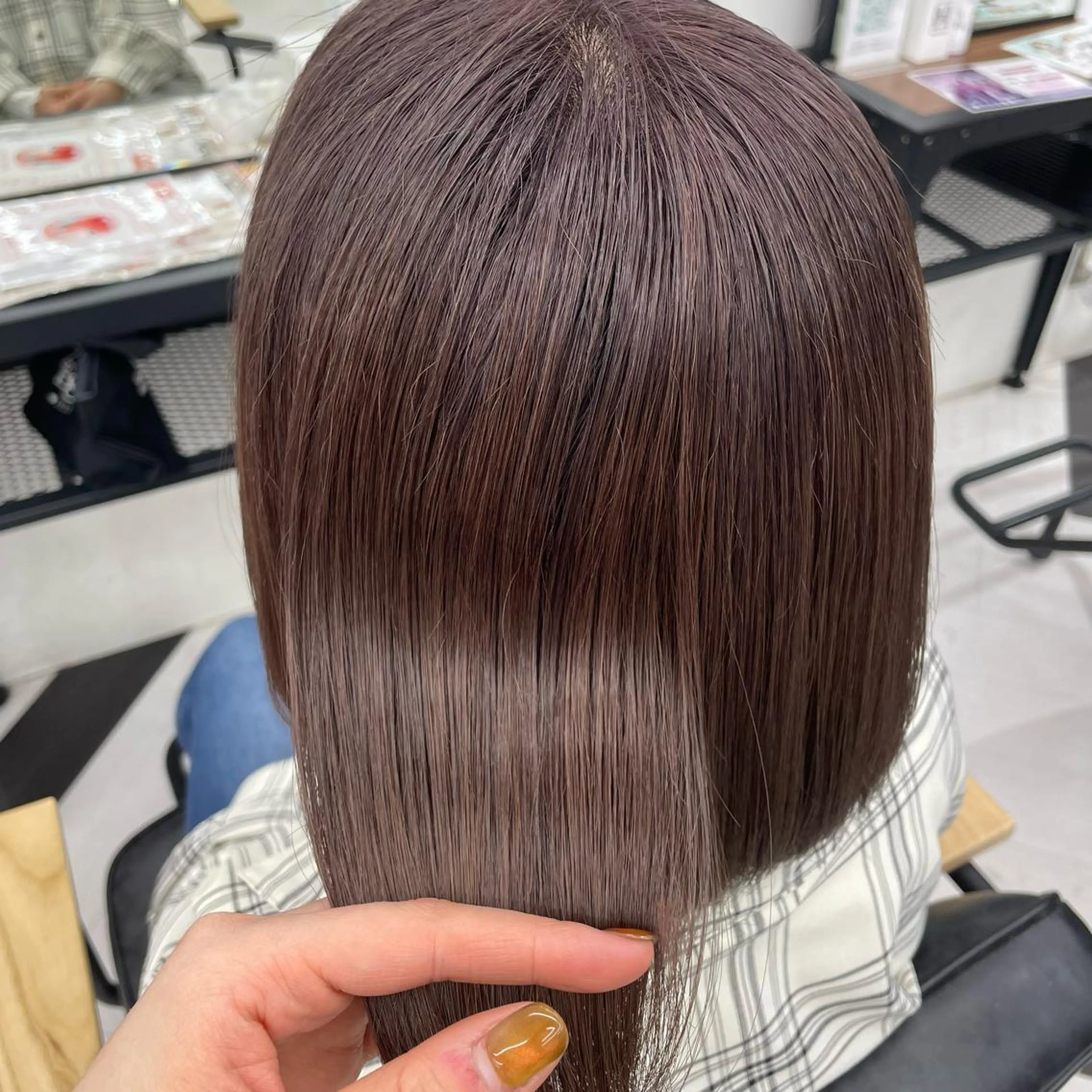 セミロング カラー パーマ ヘアアレンジ メンズ キッズ ネイル マツエク・マツパ アイブロウ mona/ ストレートスタイル✨のヘアスタイル