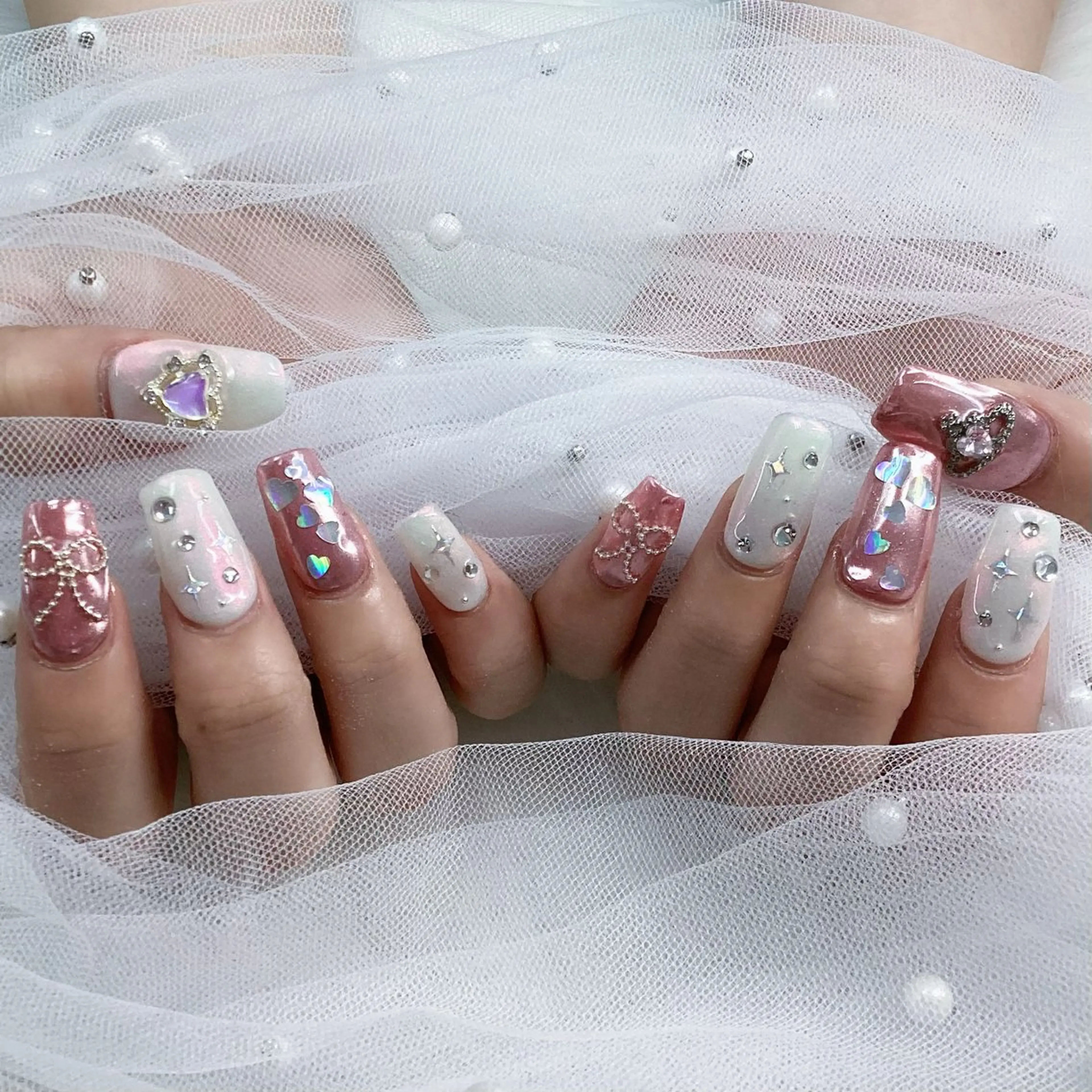 ネイル パーツ全部¥110 サロンミミのネイルデザイン